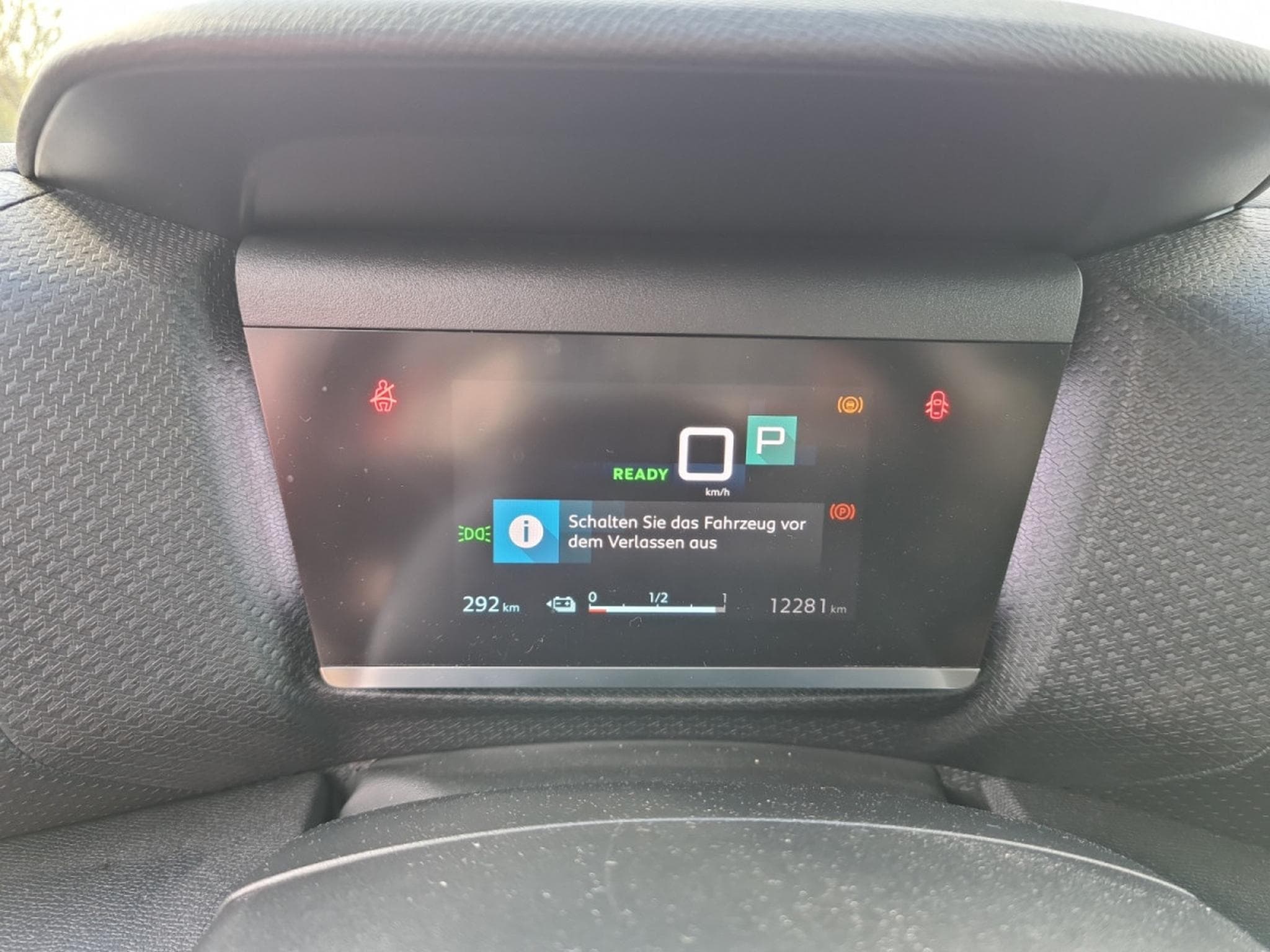 Citroën E-C4 E-Shine (2021) - Foto 14