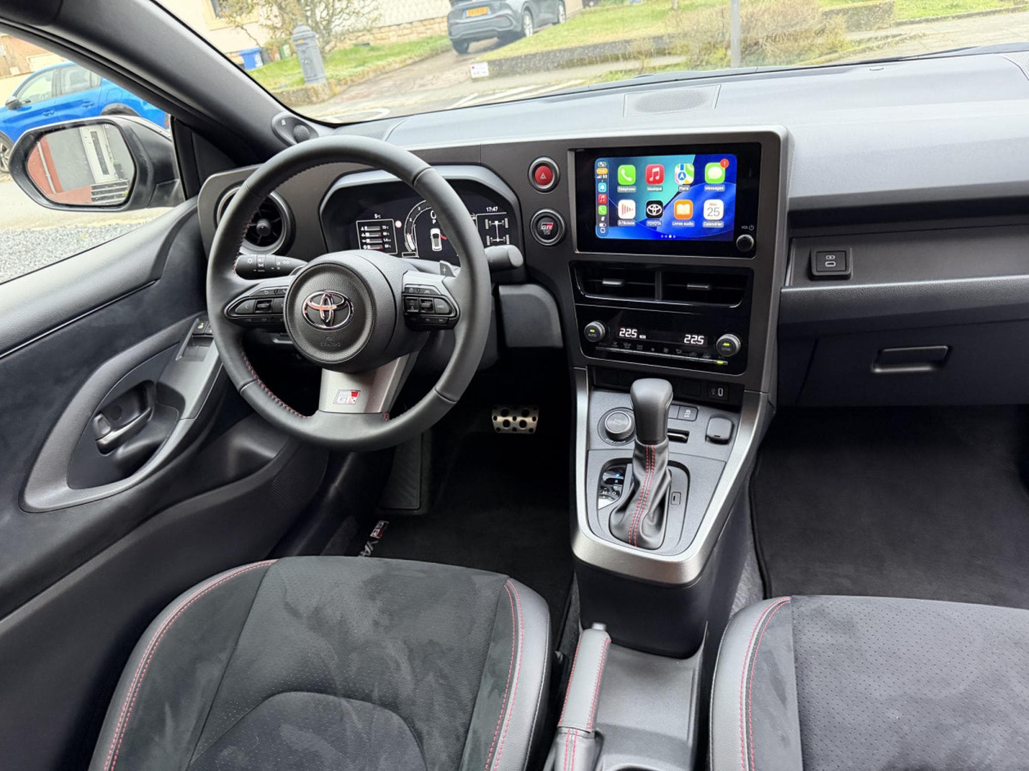 Toyota Yaris GR Facelift 281 BVA8 full track (2026) - Foto 10