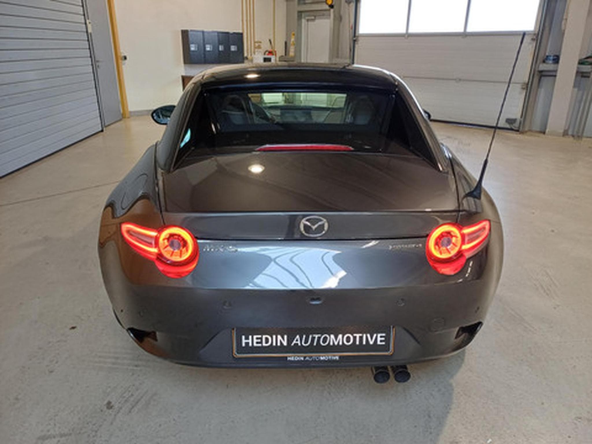 Mazda MX-5 1.5 Skyactiv-G 97kW Exclusive-Line RF (2026) - Photo 5