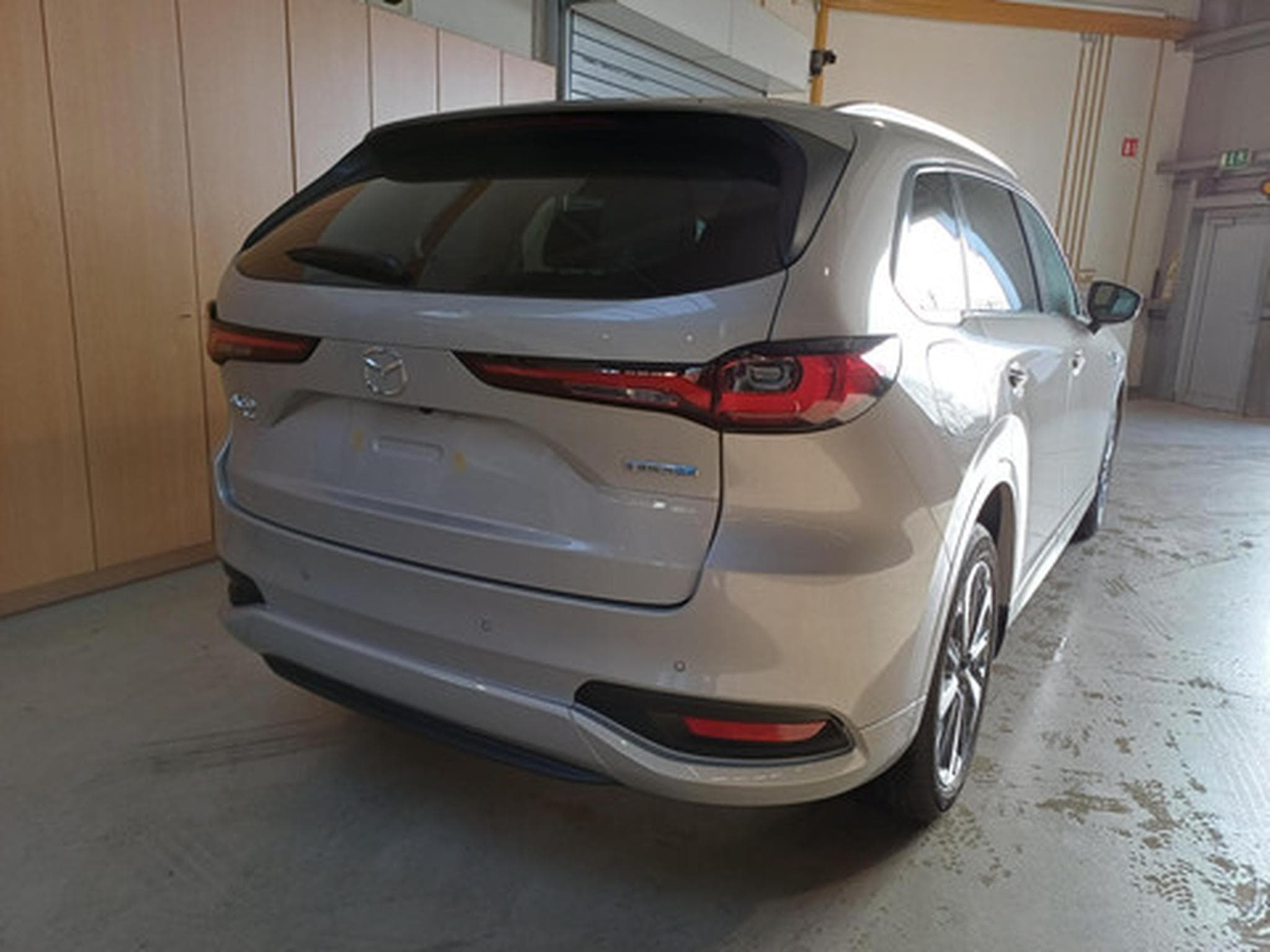 Mazda CX-80 2.5 240kW Auto Takumi Plus AWD (2026) - Photo 4