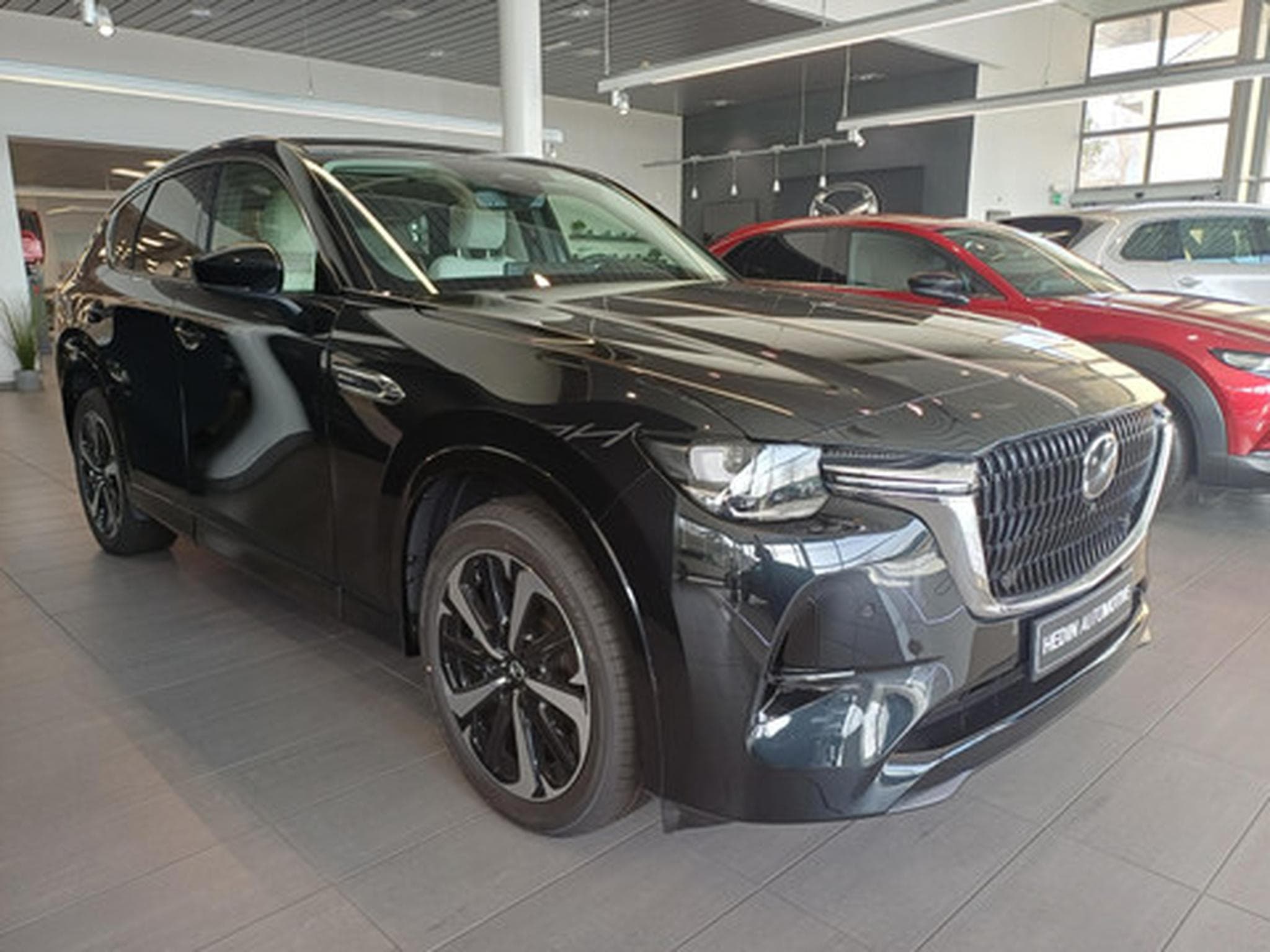 Mazda CX-60 2.5 e-SkyActiv PHEV Takumi (2026) - Photo 2