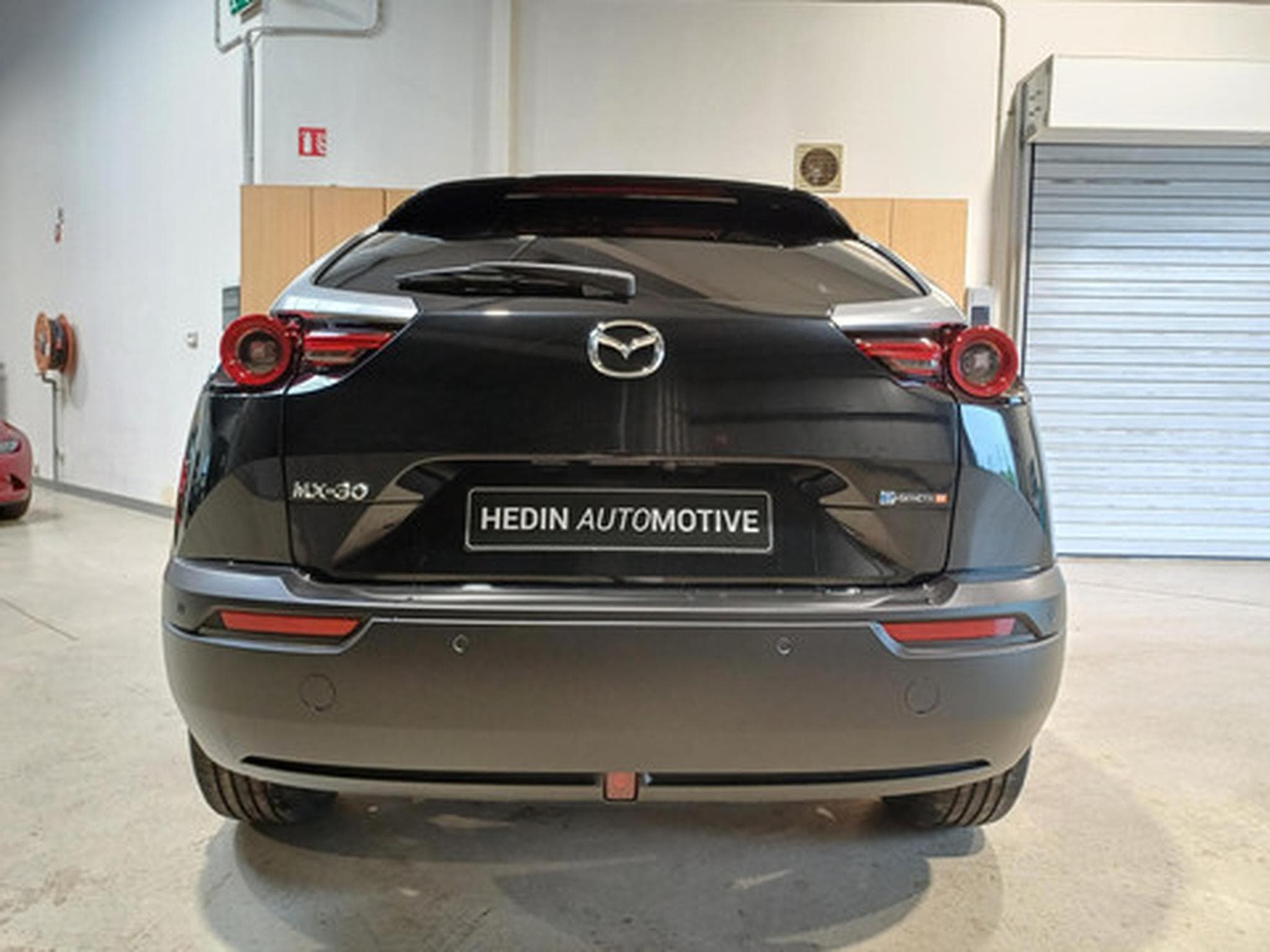 Mazda MX-30 e-SKYACTIV R-EV 170 pk Makoto Urban Expr (2026) - Photo 4