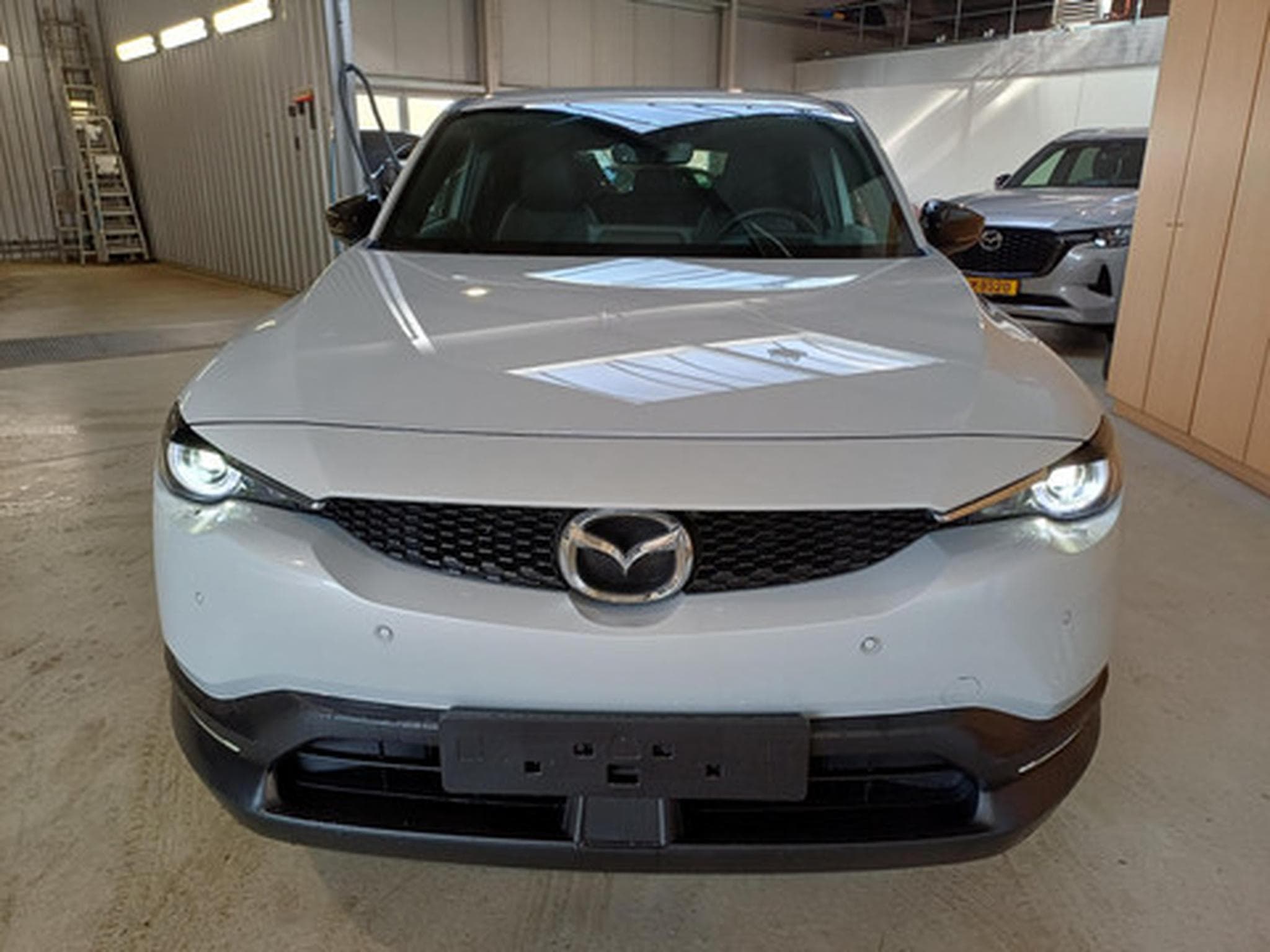 Mazda MX-30 e-SKYACTIV R-EV 170 pk Urban Expression (2026) - Photo 3