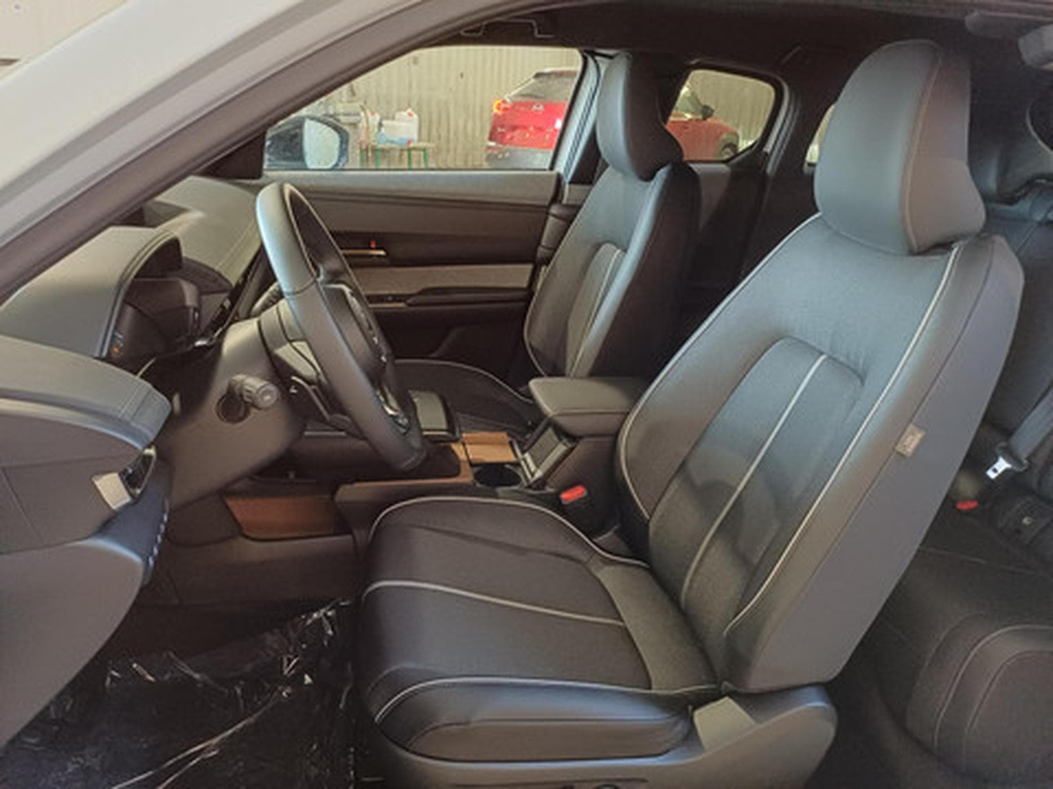 Mazda MX-30 e-SKYACTIV R-EV 170 pk Urban Expression (2026) - Photo 8