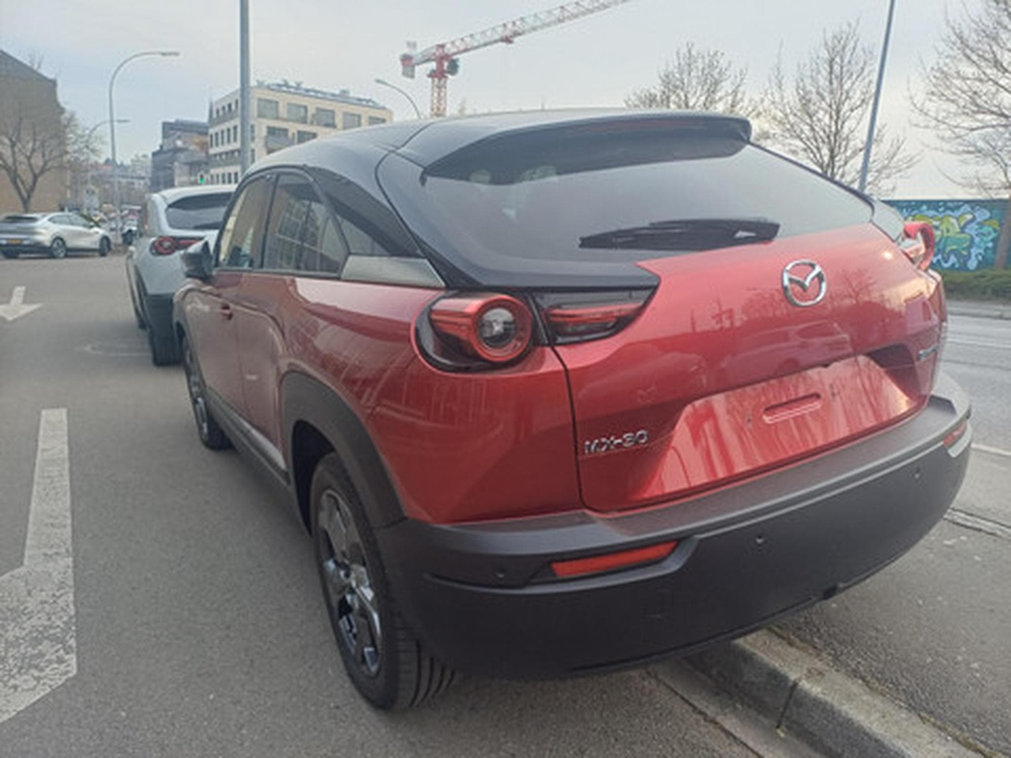 Mazda MX-30 e-SKYACTIV 145 pk Makoto (2026) - Photo 4