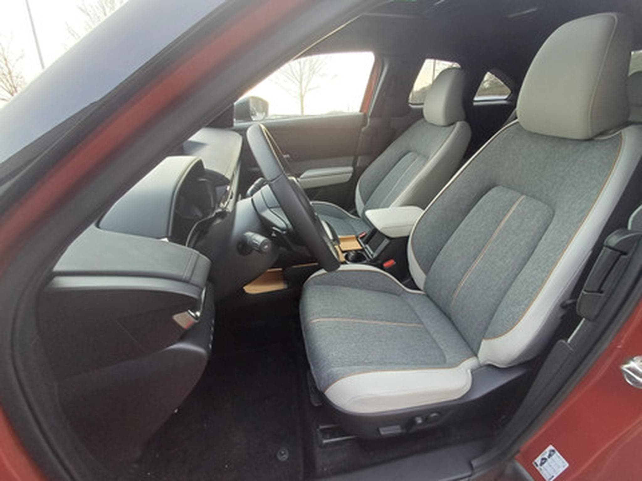 Mazda MX-30 e-SKYACTIV 145 pk Makoto (2026) - Photo 8