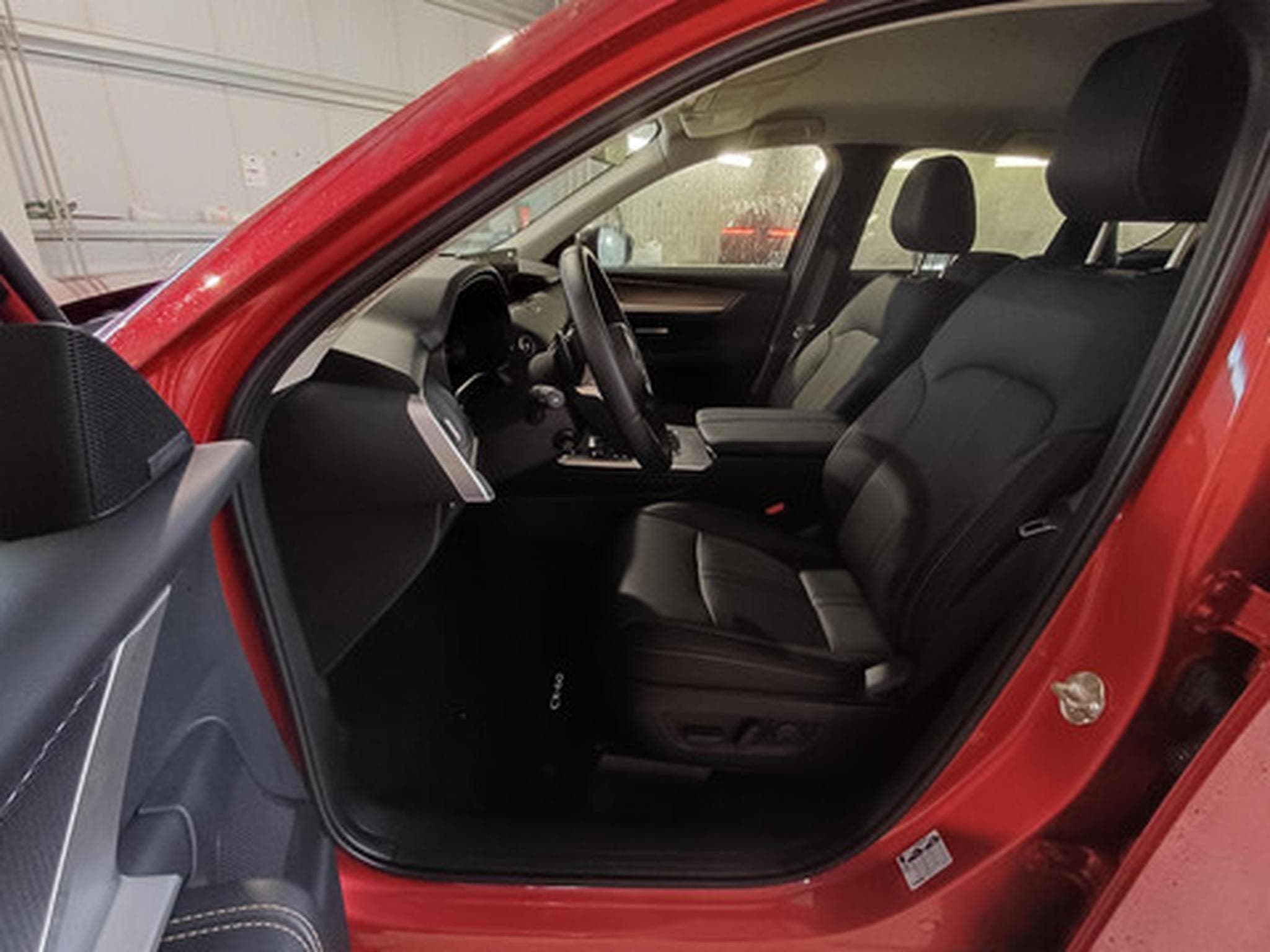 Mazda CX-60 2.5L e-SKYACTIV PHEV 327ps 8AT AWD HOmura (2026) - Photo 8