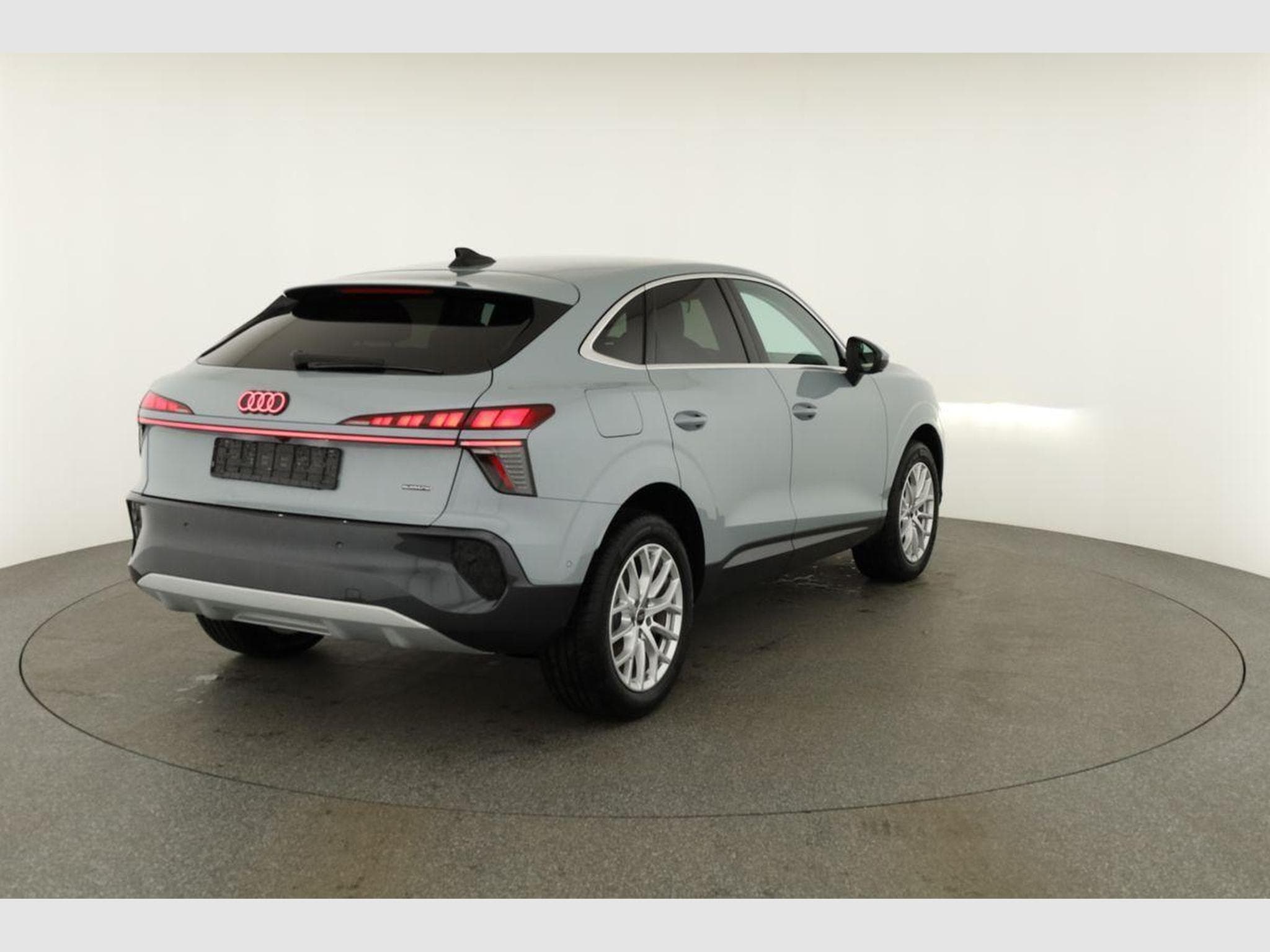 Audi Q3 Sportback TFSI quattro 150 kW (2026) - Photo 19
