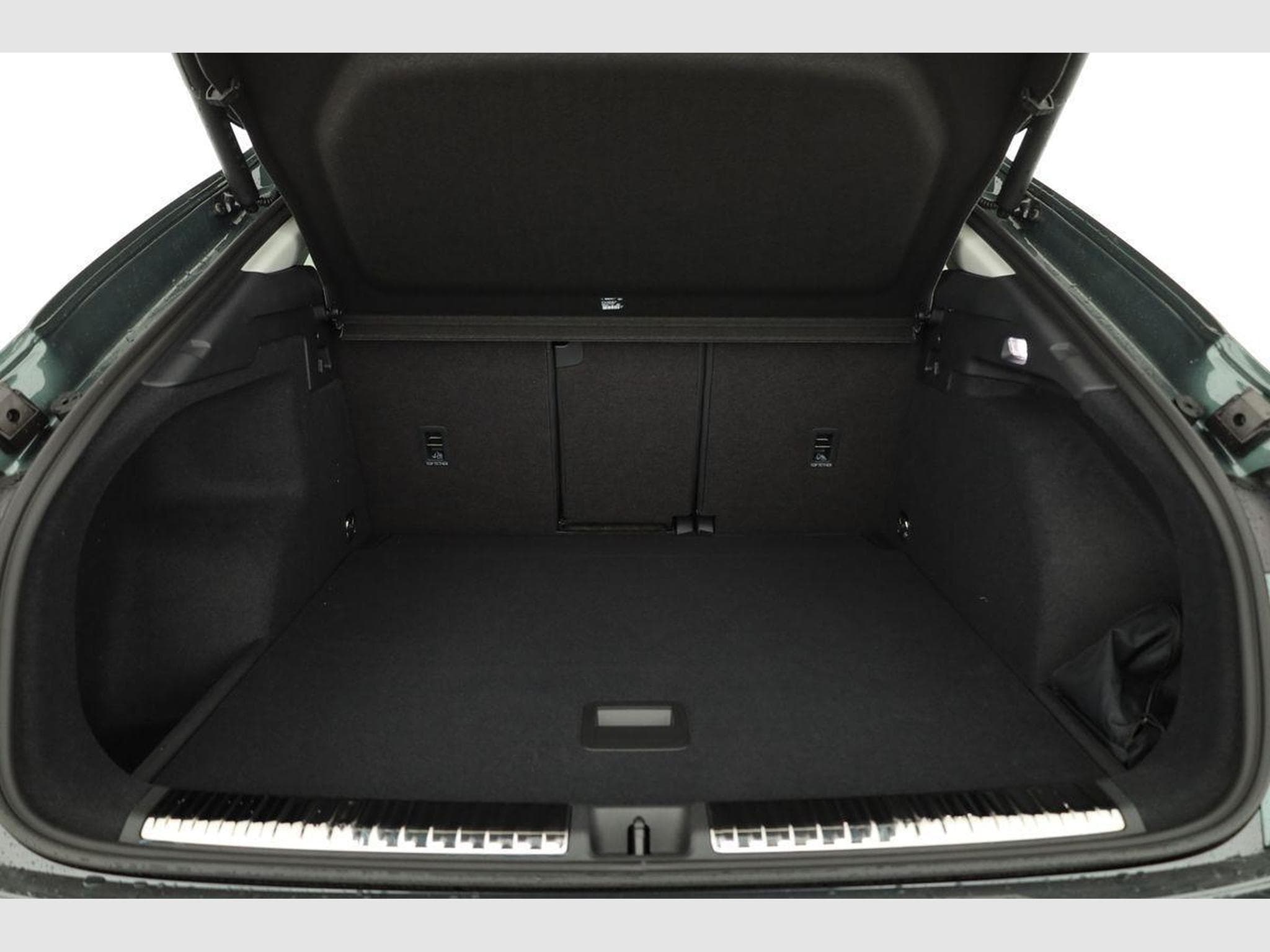 Audi Q3 Sportback TFSI quattro 150 kW (2026) - Photo 12