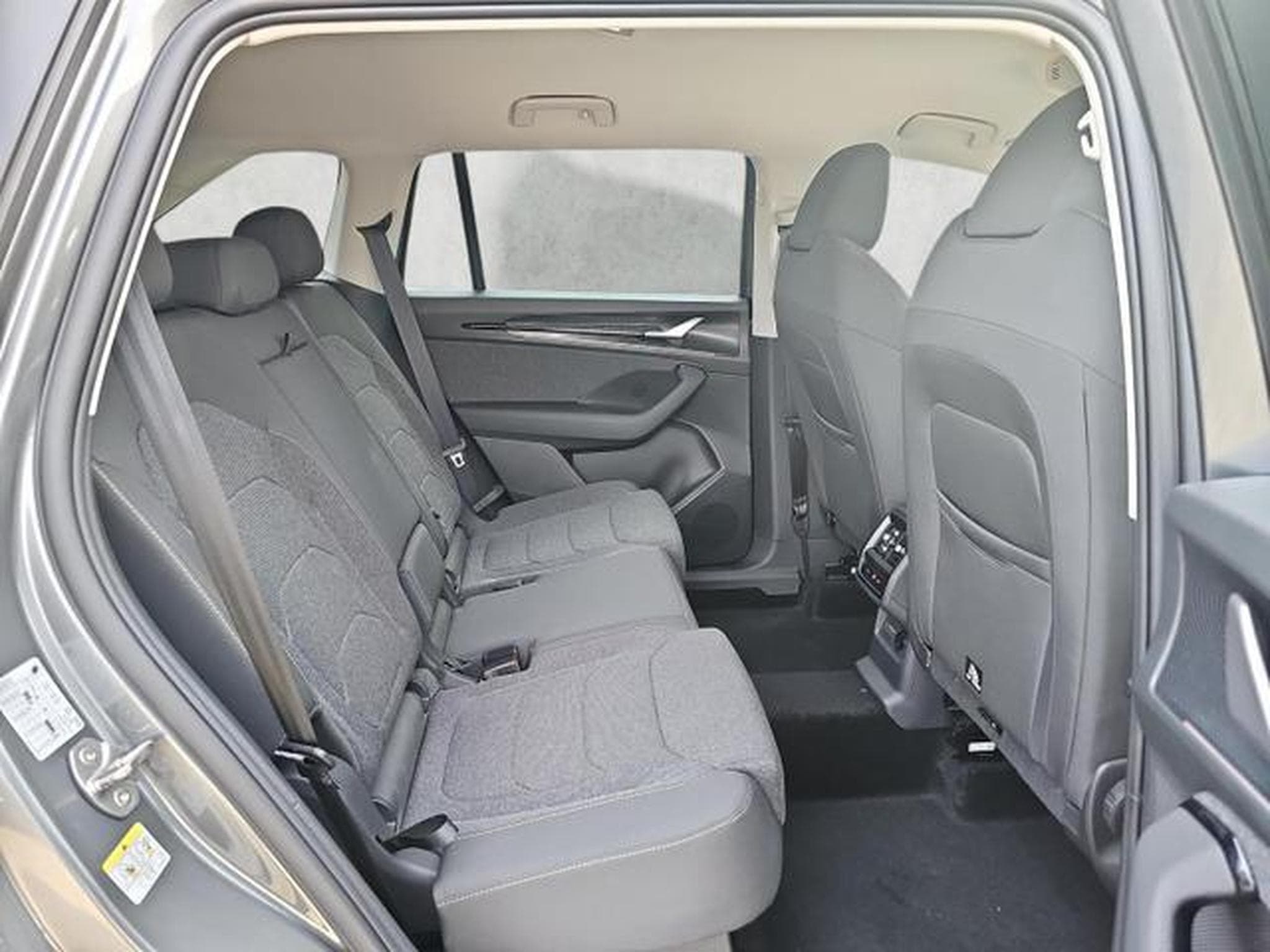 Skoda Kodiaq 1.5 TSI mHEV 110 kW Selection (2026) - Foto 13