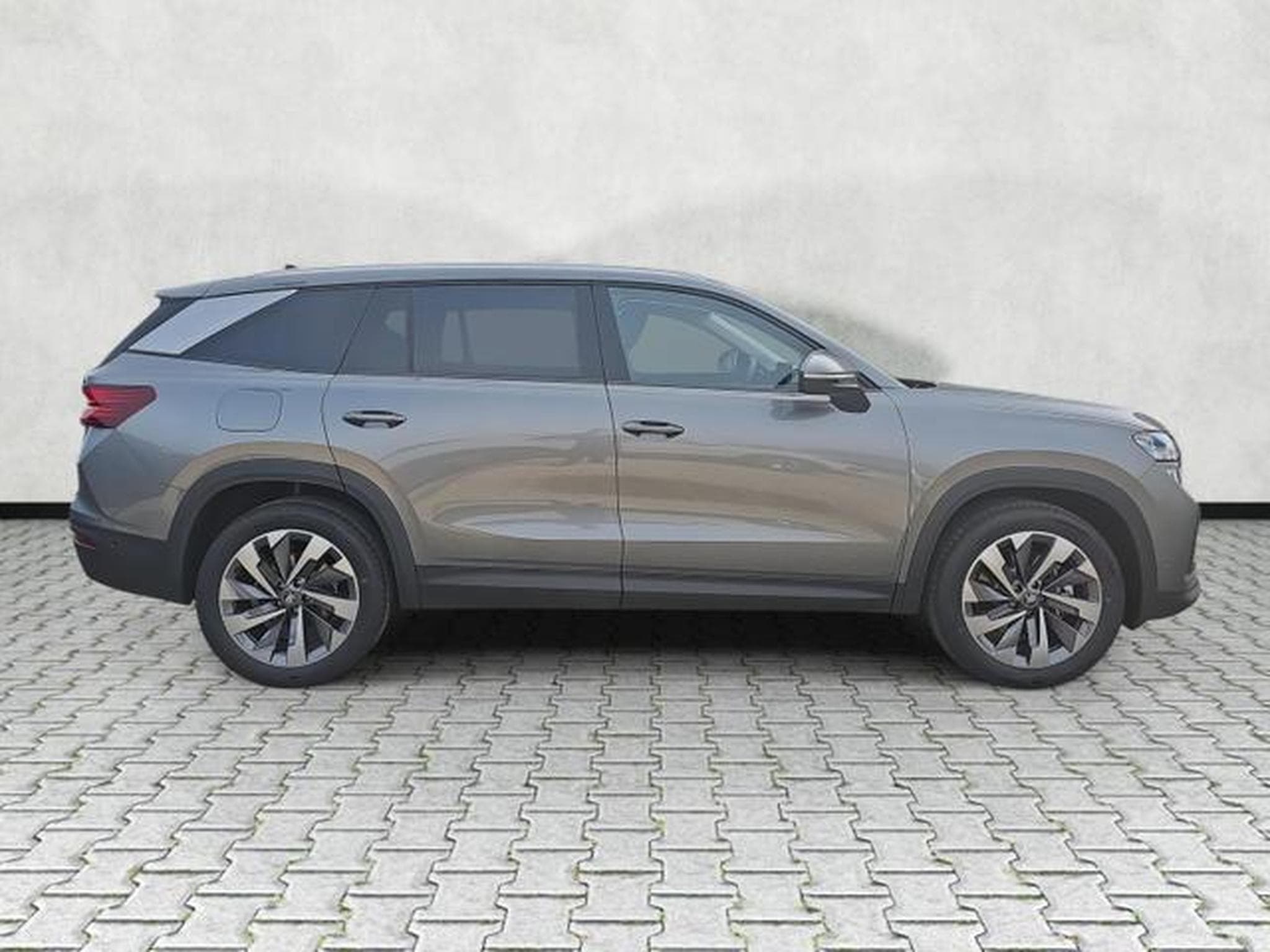Skoda Kodiaq 1.5 TSI mHEV 110 kW Selection (2026) - Foto 8