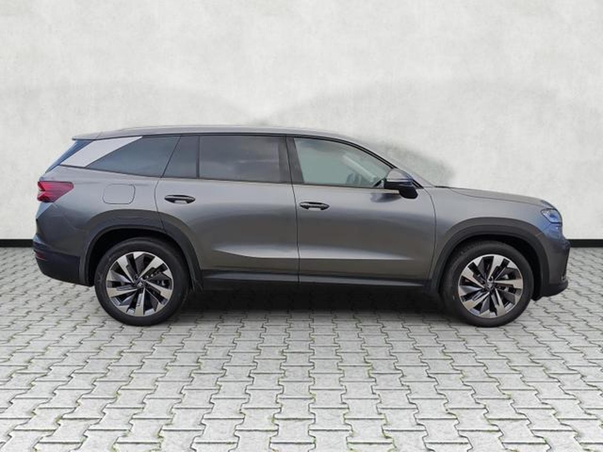 Skoda Kodiaq 2.0 TDI 110 kW Selection (2025) - Foto 8