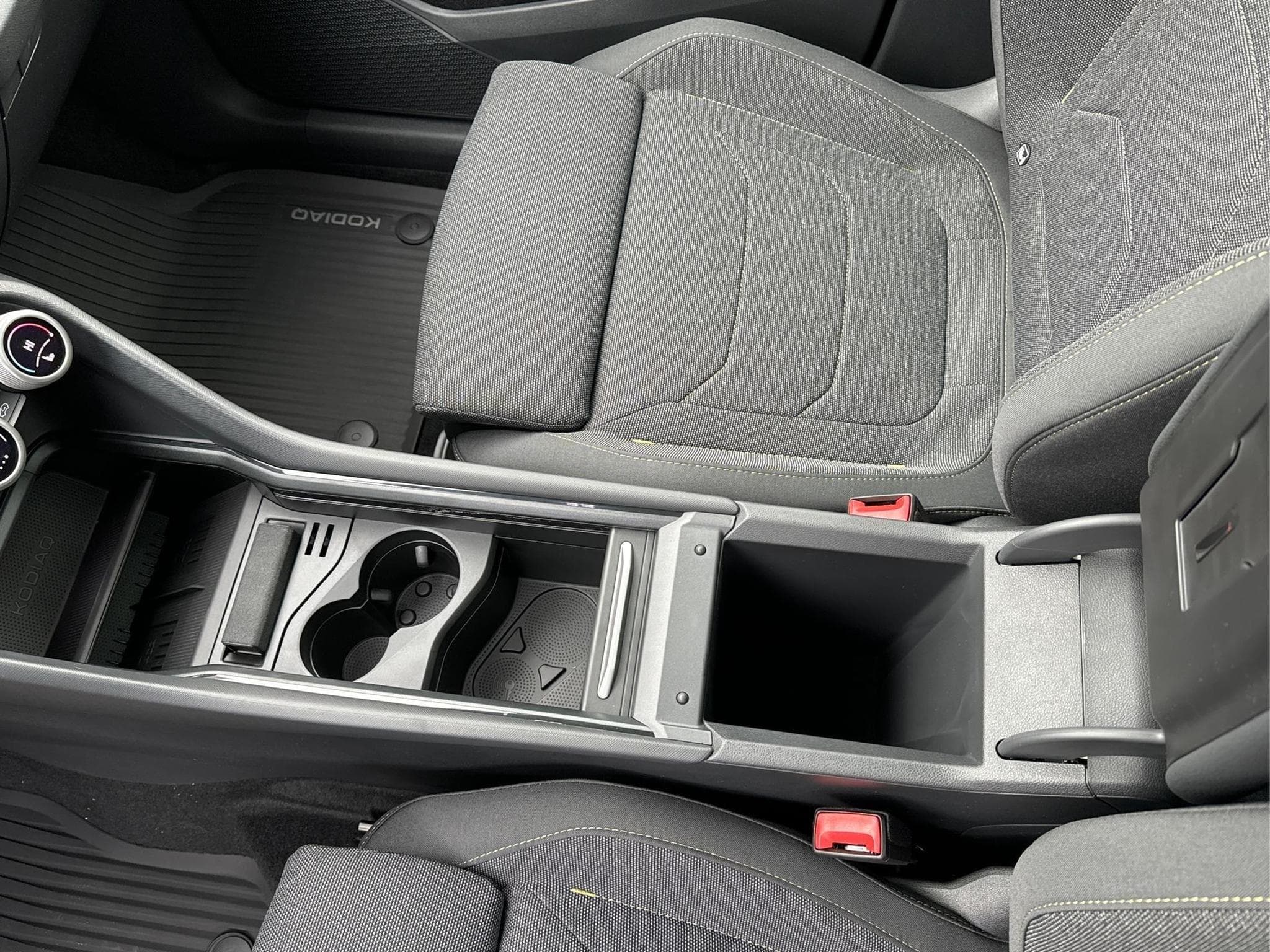 Skoda Kodiaq Selection Business Edition (2026) - Foto 18