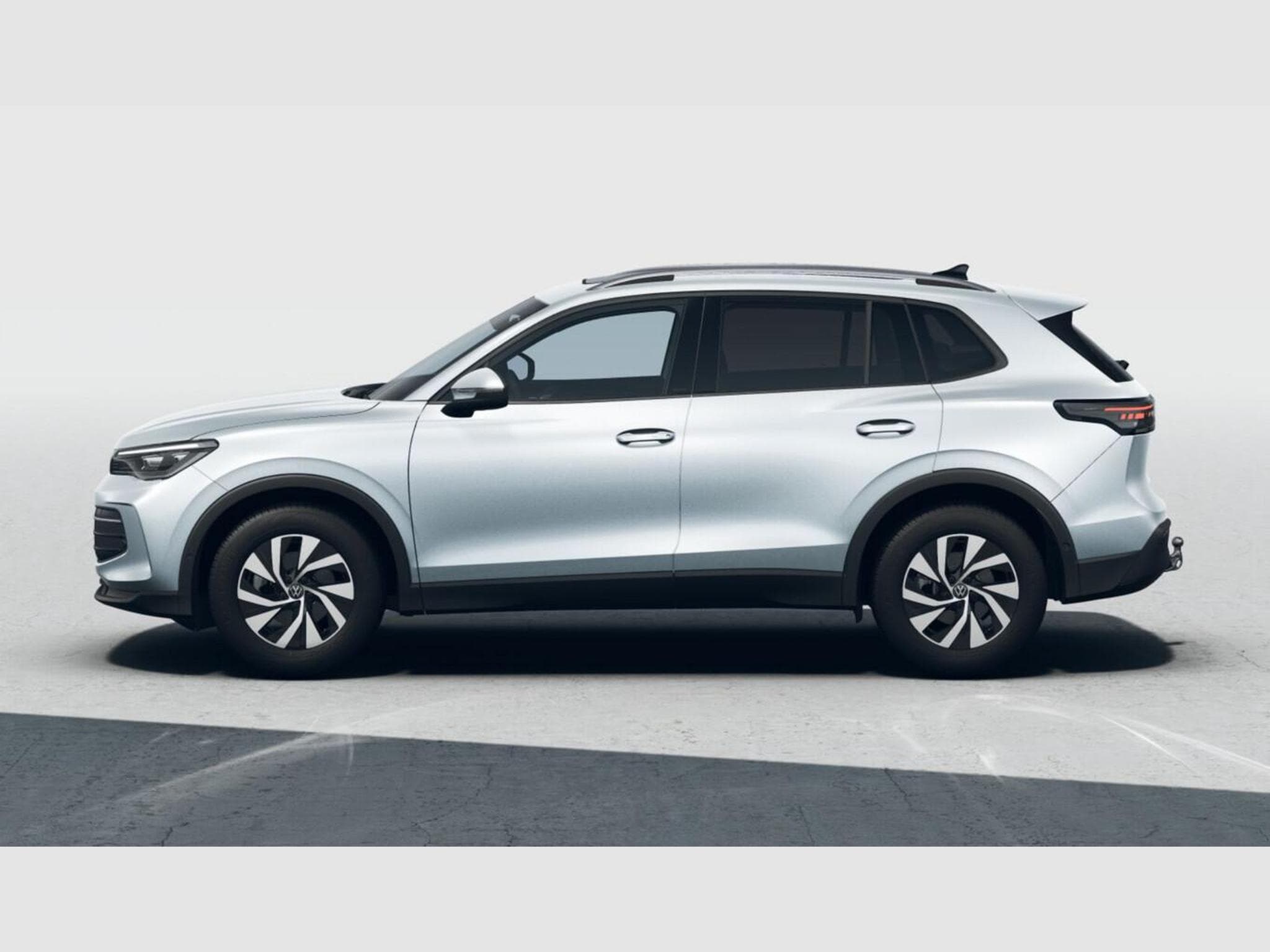 VW Tiguan 1.5 eTSI 150 (2025) - Photo 2