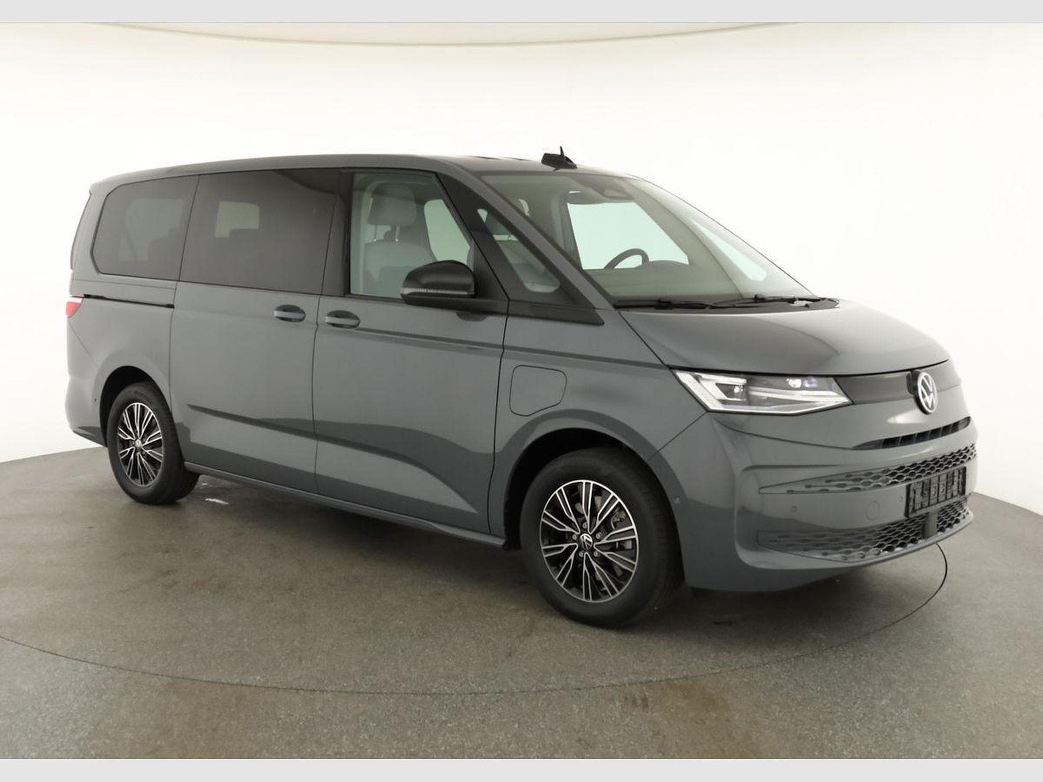 VW T7 eHybrid 4M Business (2026) - Photo 1