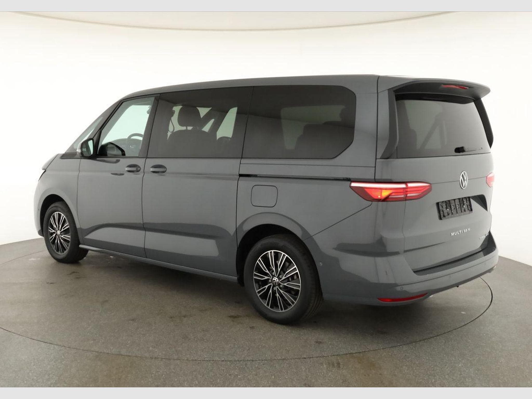VW T7 eHybrid 4M Business (2026) - Photo 3