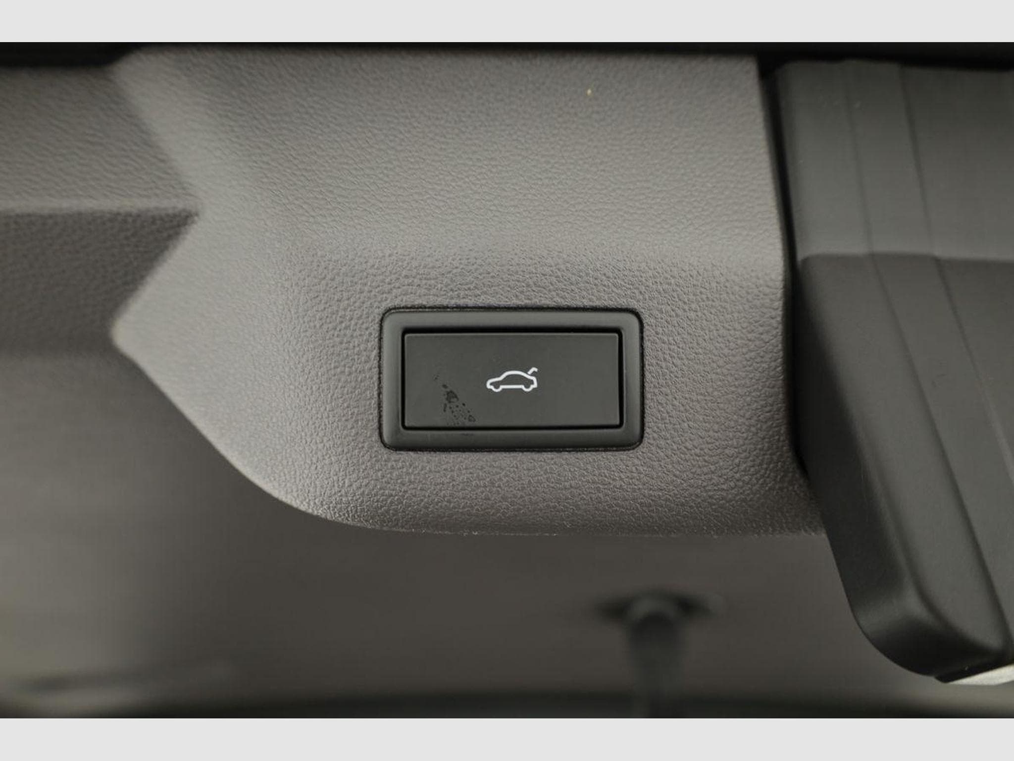 VW T7 eHybrid 4M Business, (2026) - Photo 13