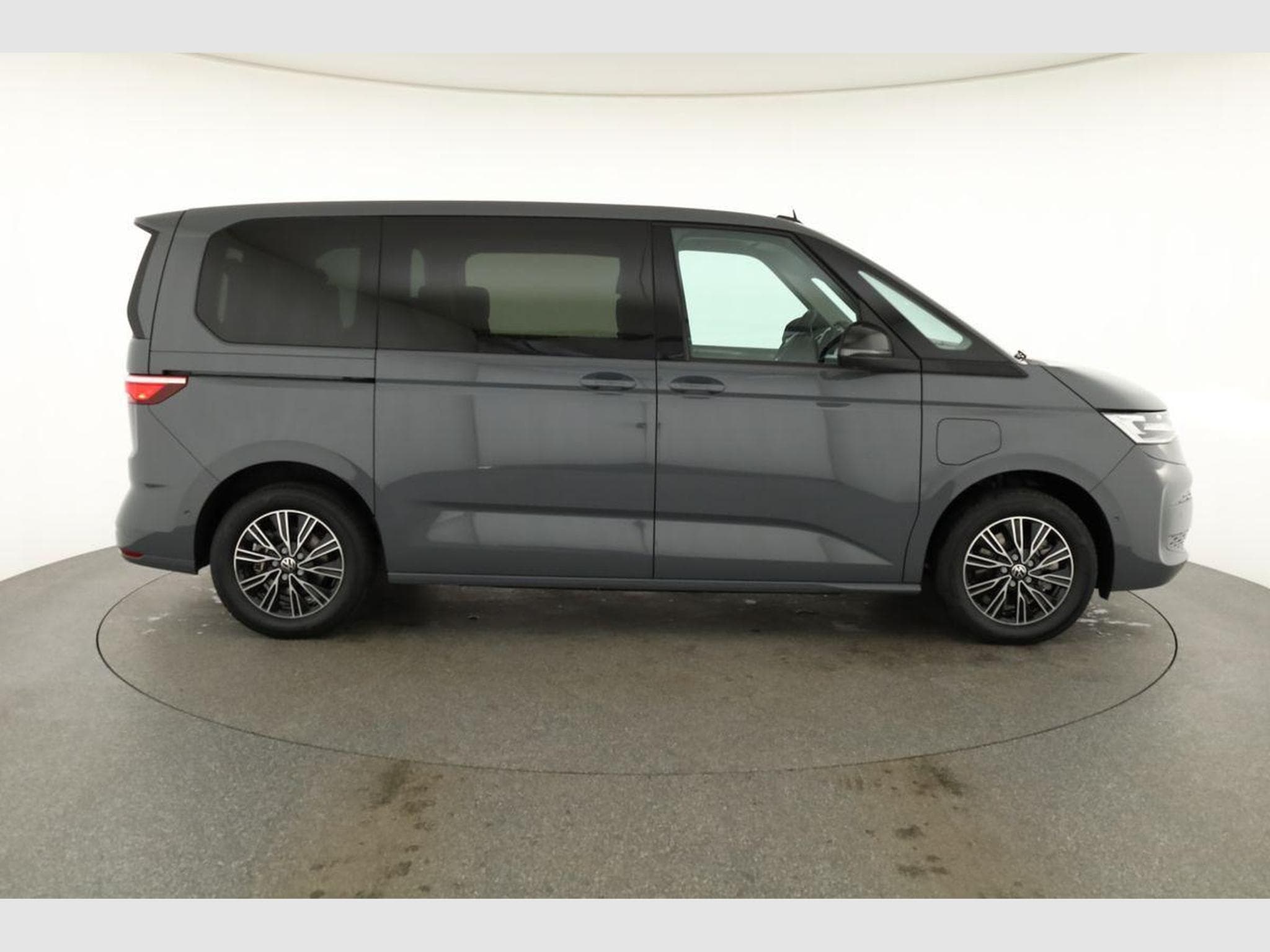 VW T7 eHybrid 4M Business, (2026) - Photo 23