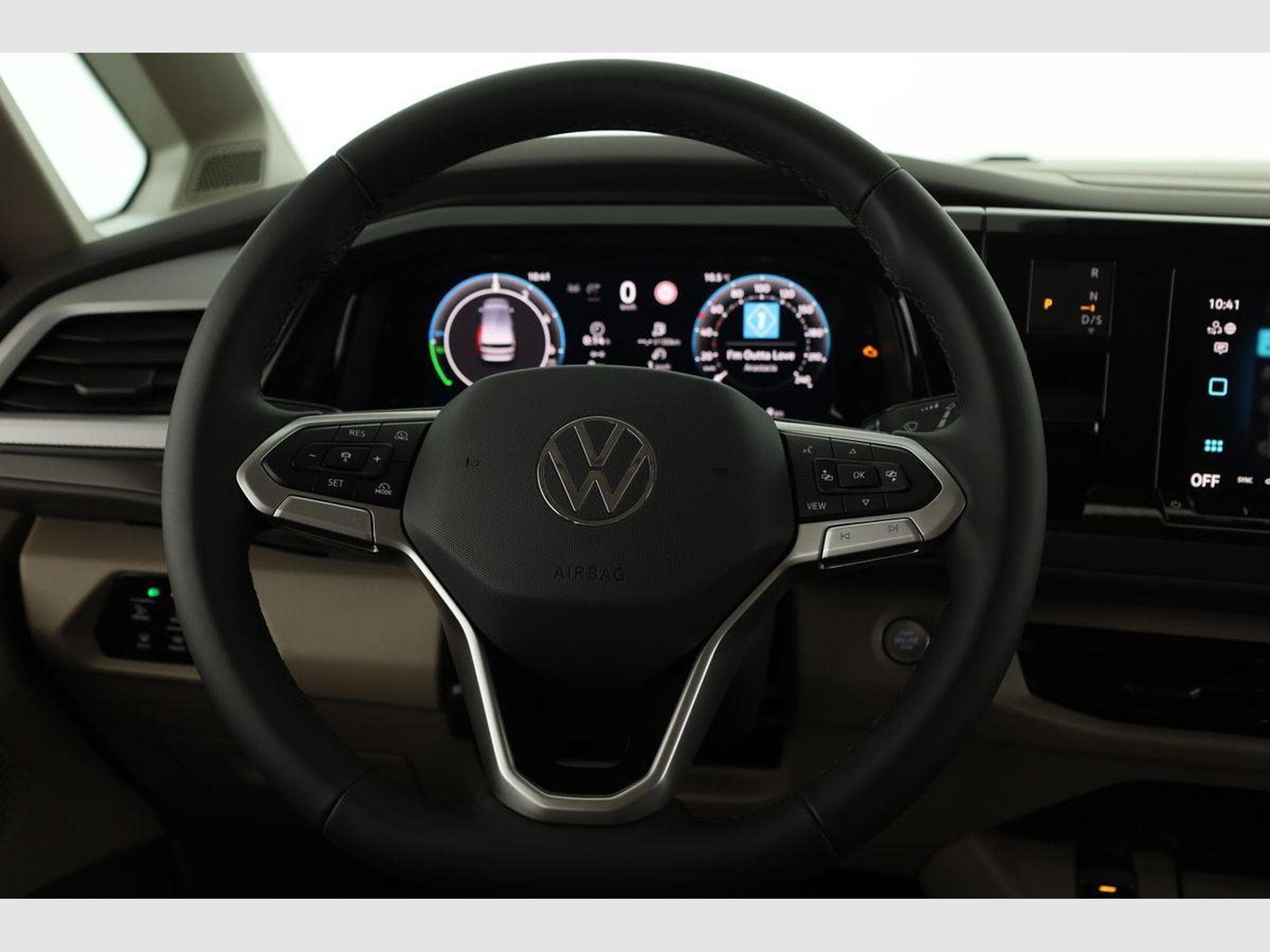 VW T7 eHybrid 4M Business, (2026) - Photo 5