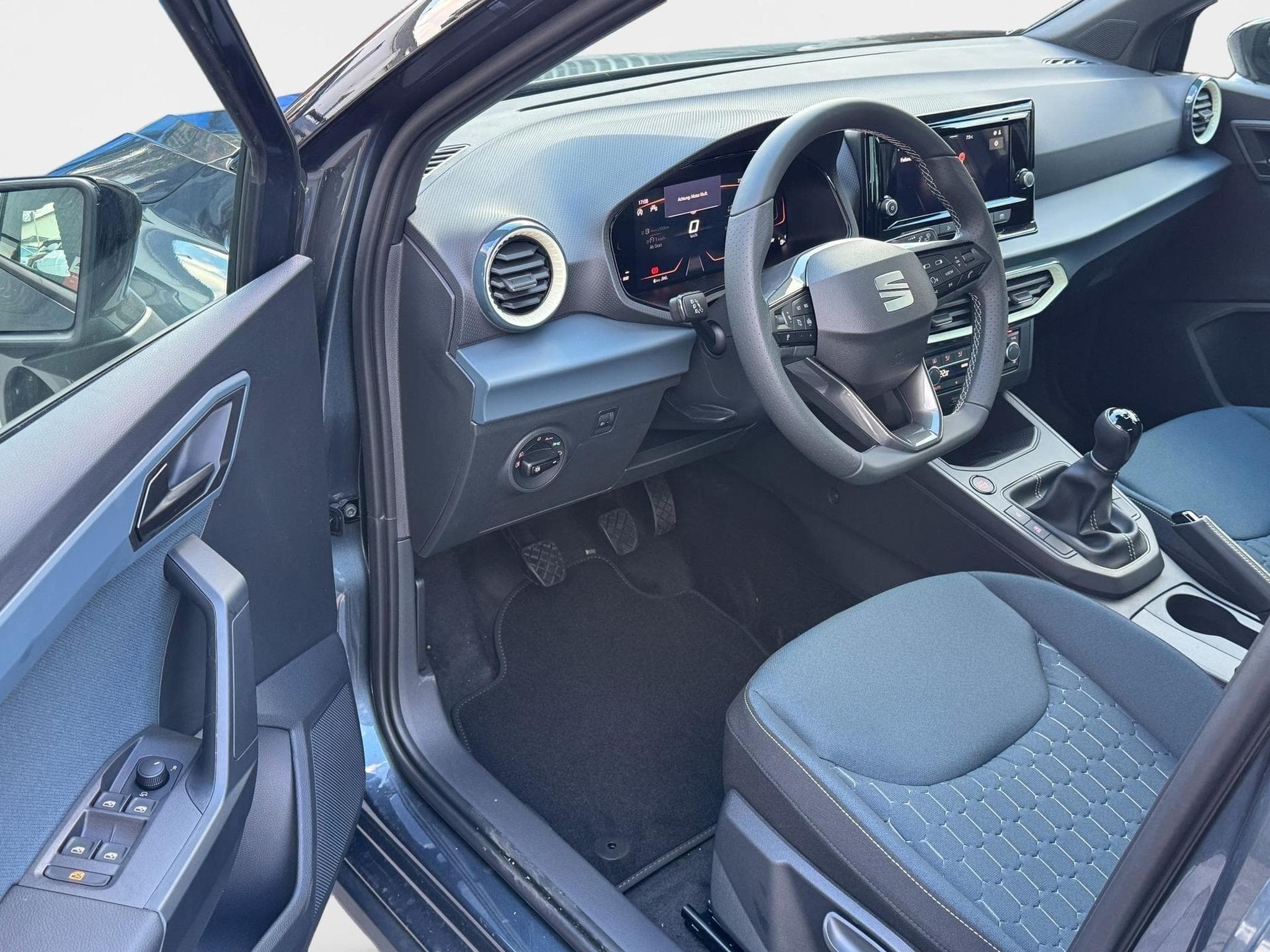 Seat Arona Style (2026) - Photo 16