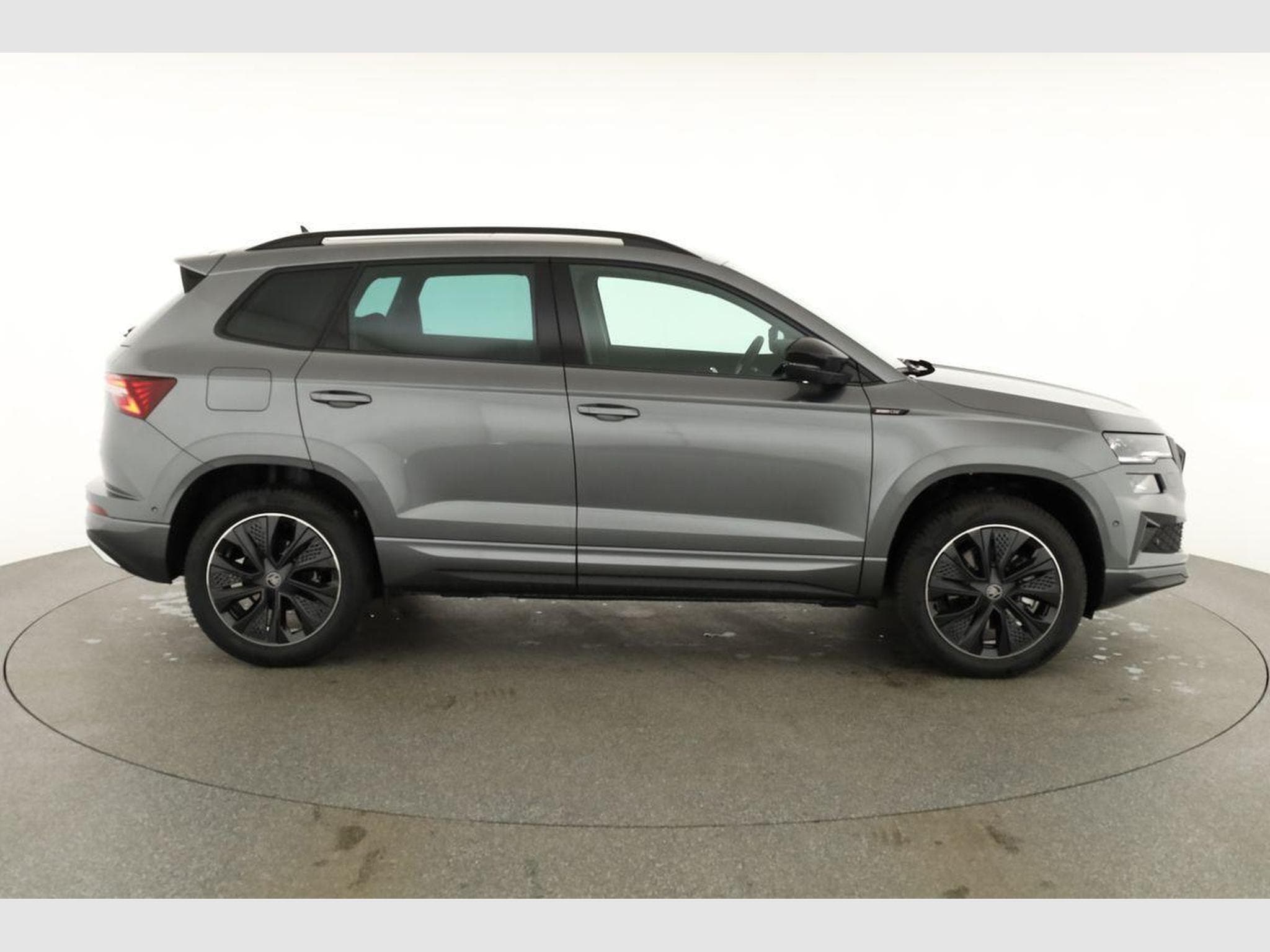 Skoda Karoq Sportline 4x4 (2026) - Photo 25