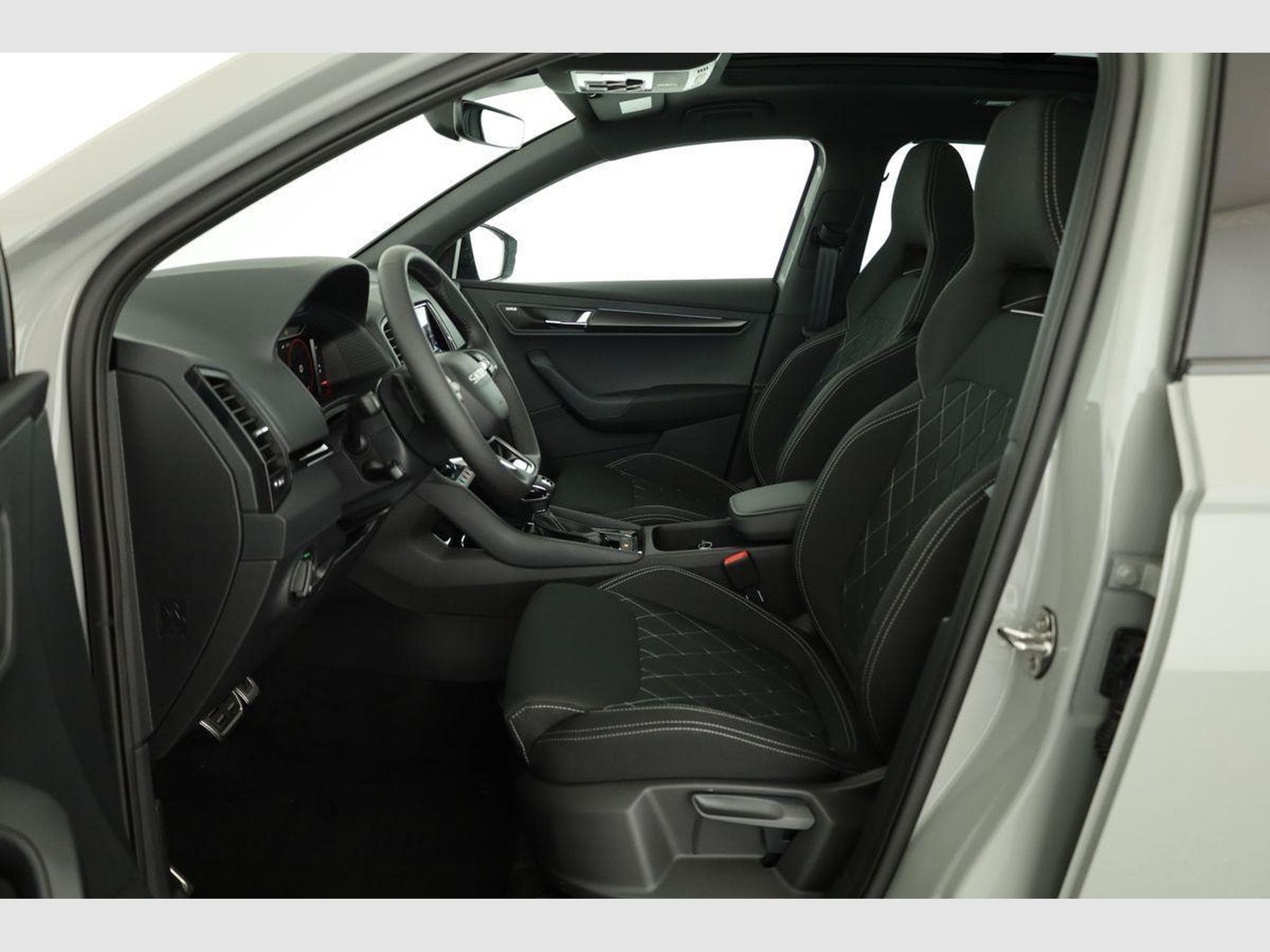Skoda Karoq Sportline 4x4 (2026) - Photo 11