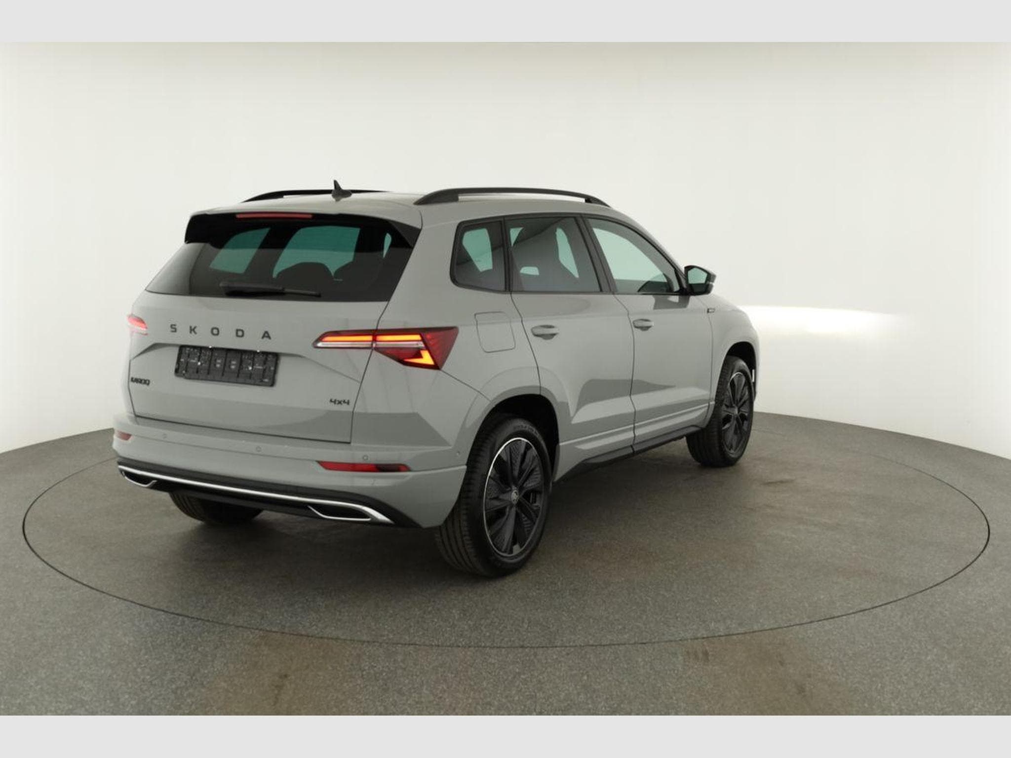 Skoda Karoq Sportline 4x4 (2026) - Photo 21