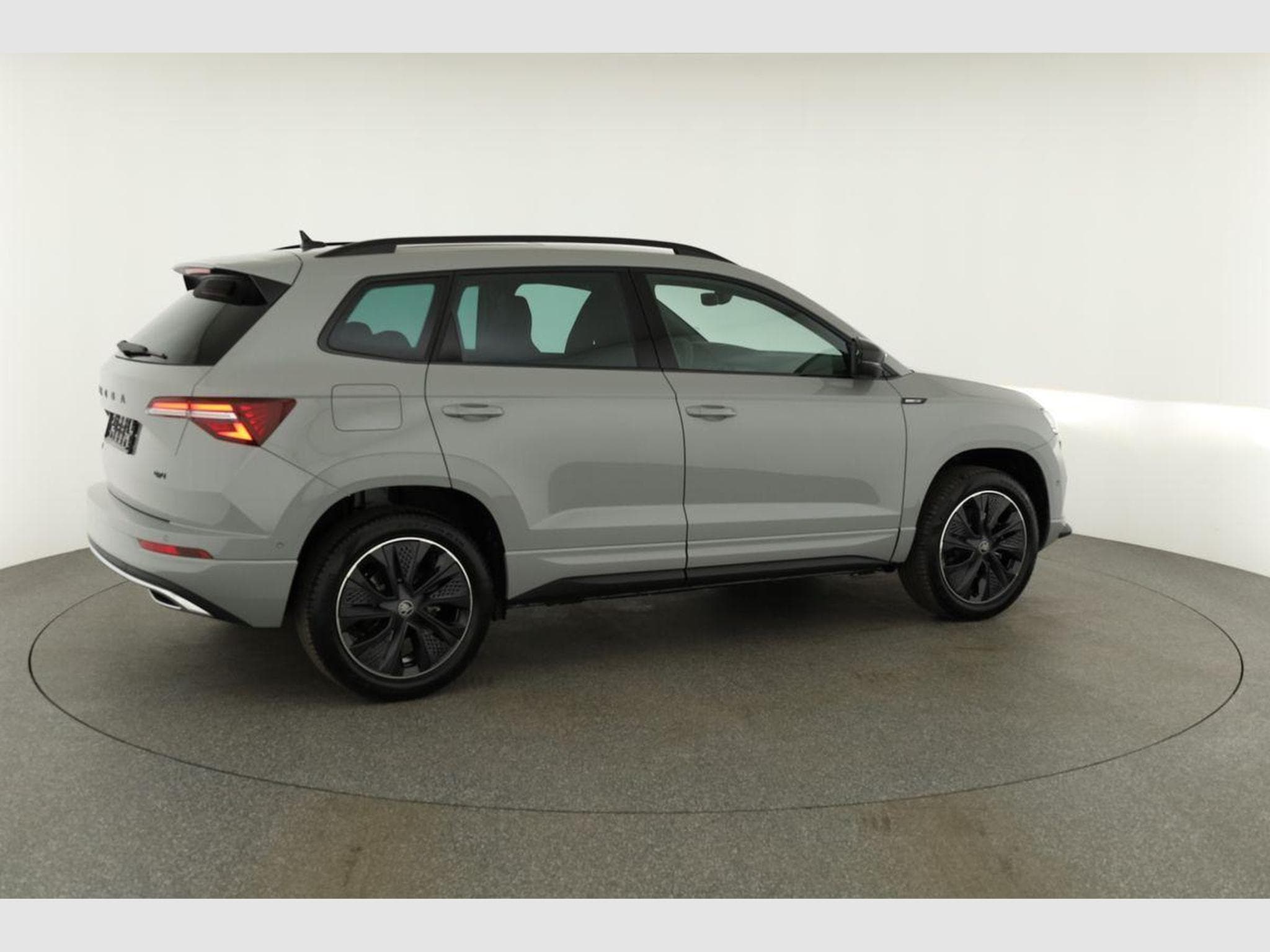 Skoda Karoq Sportline 4x4 (2026) - Photo 23
