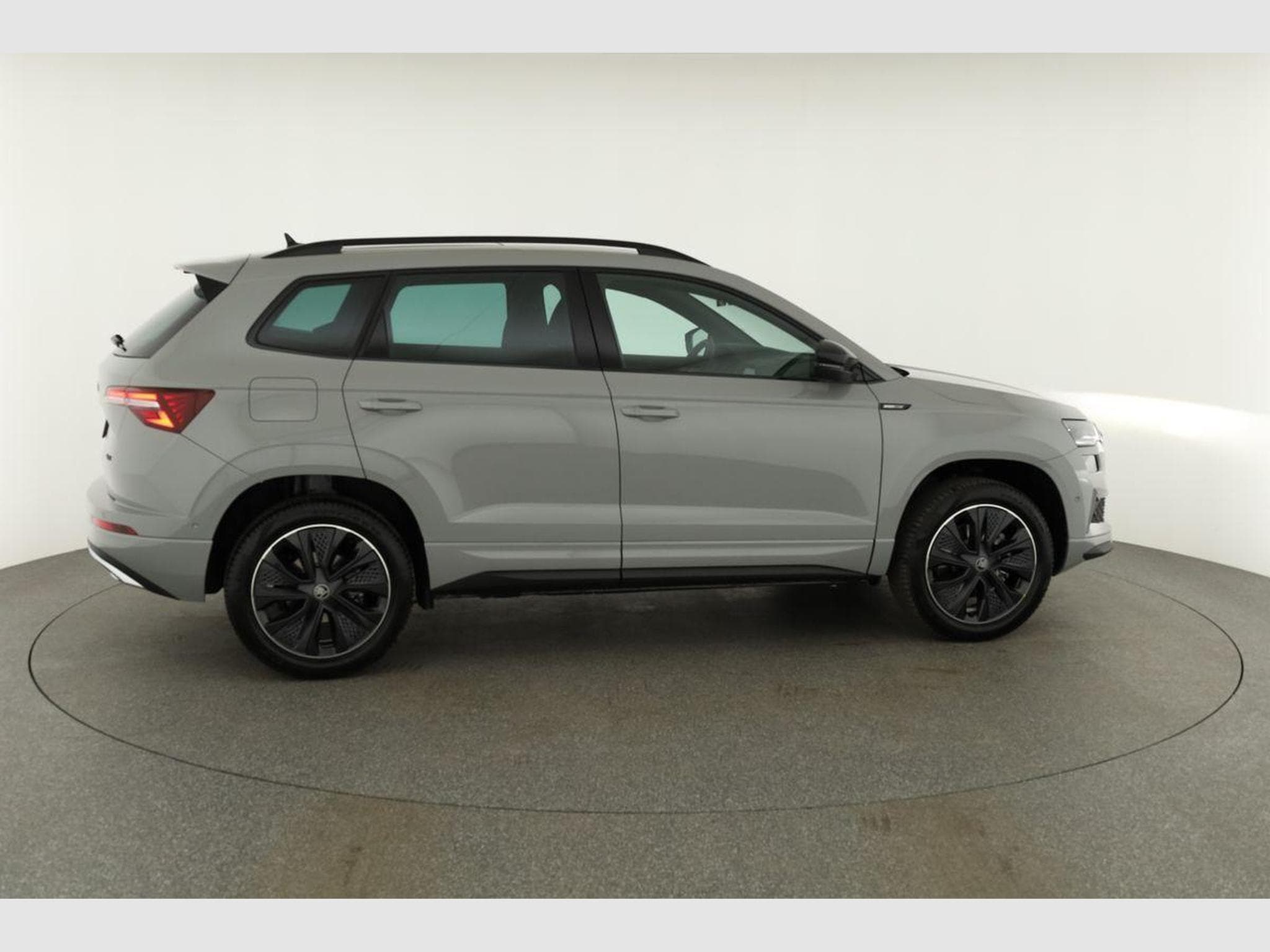Skoda Karoq Sportline 4x4 (2026) - Photo 24