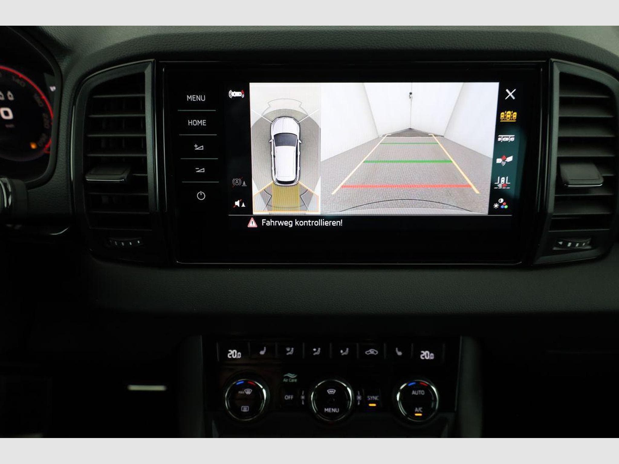 Skoda Karoq Sportline 4x4 (2026) - Photo 6