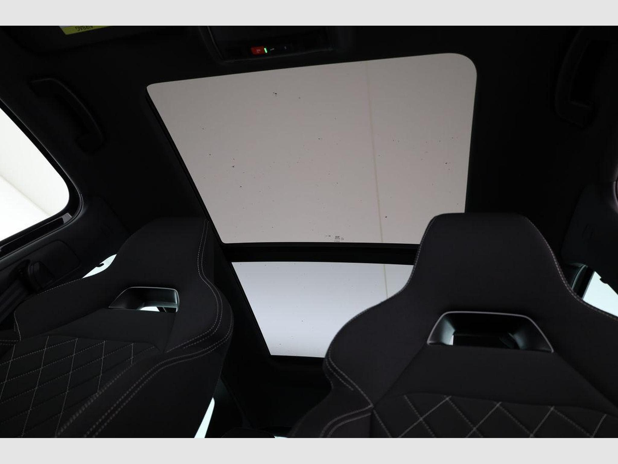 Skoda Karoq Sportline (2026) - Photo 11
