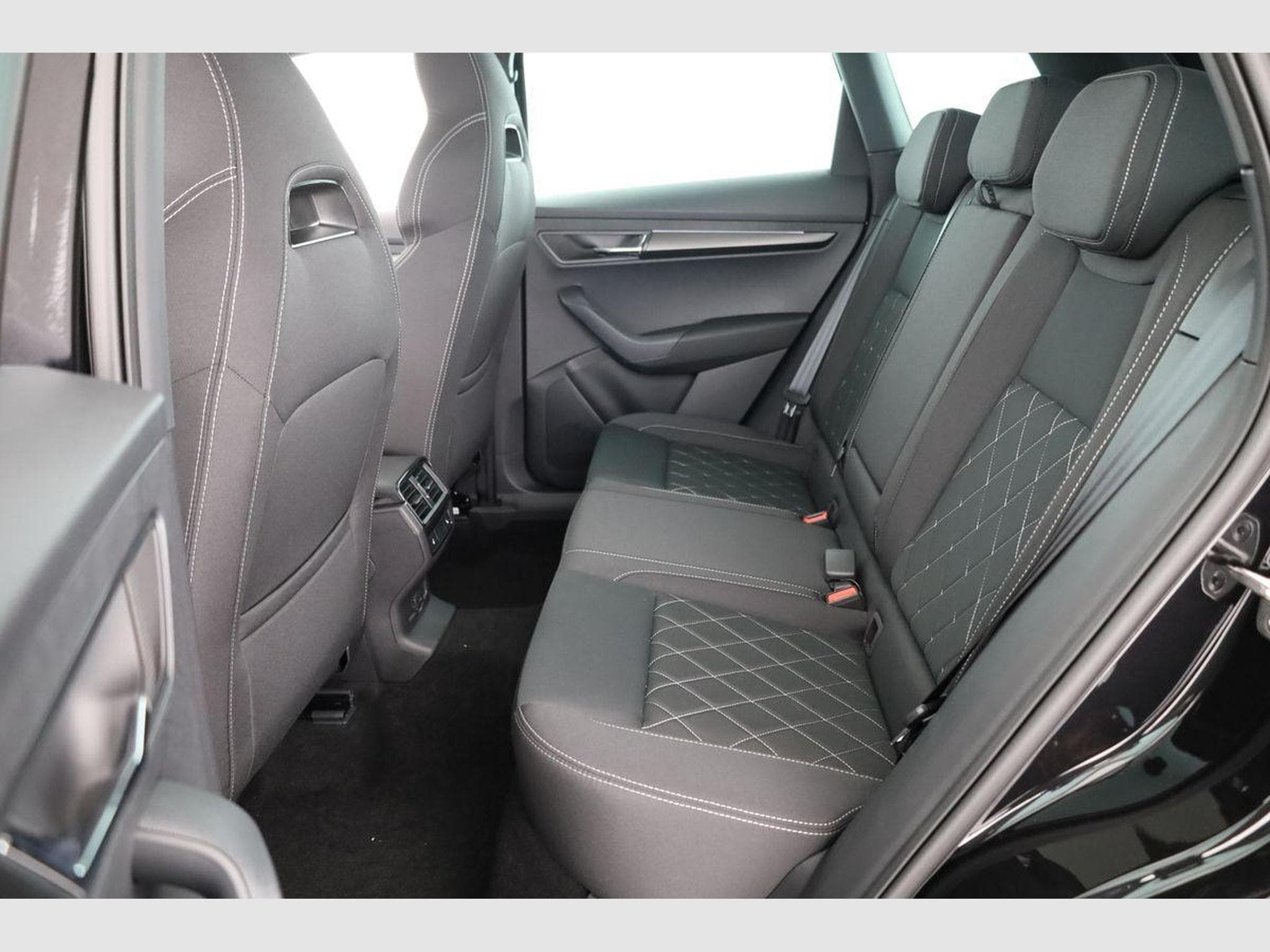 Skoda Karoq Sportline (2026) - Photo 13