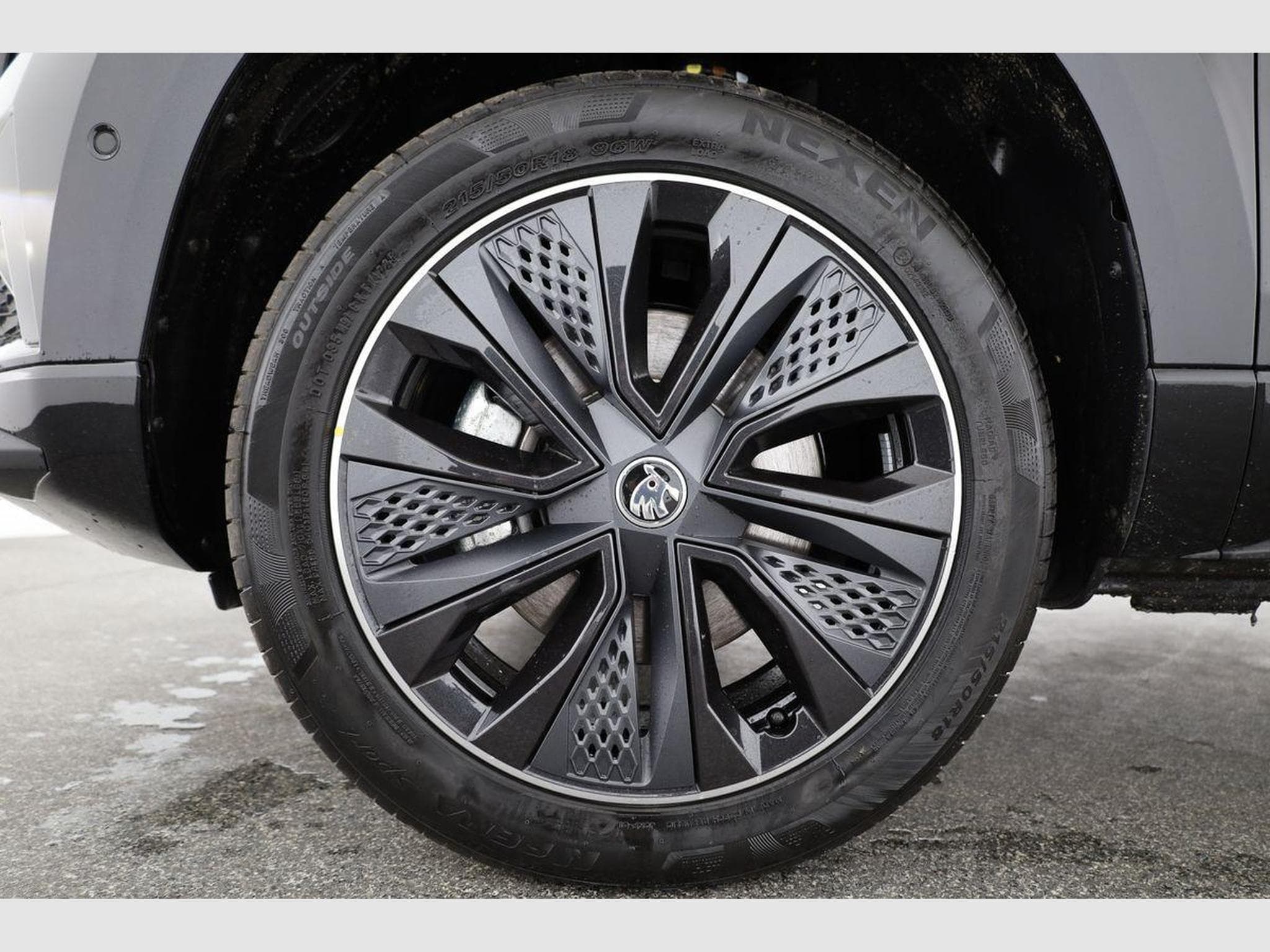 Skoda Karoq Sportline (2026) - Photo 18