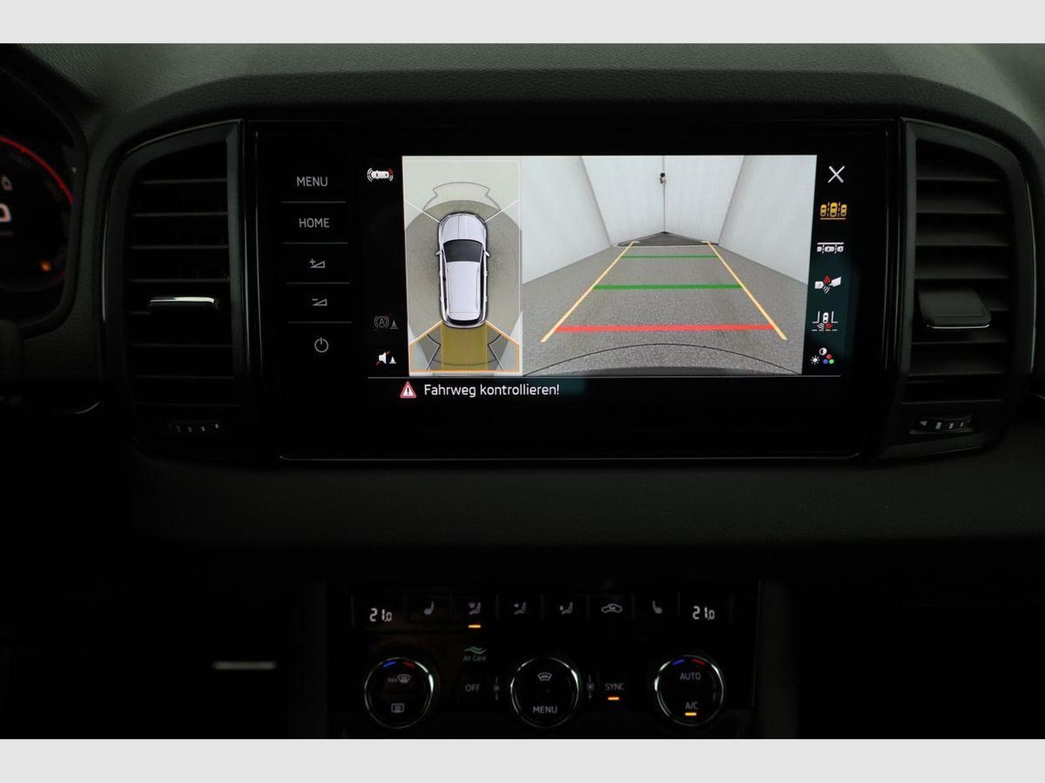 Skoda Karoq Sportline 4x4 (2026) - Photo 6