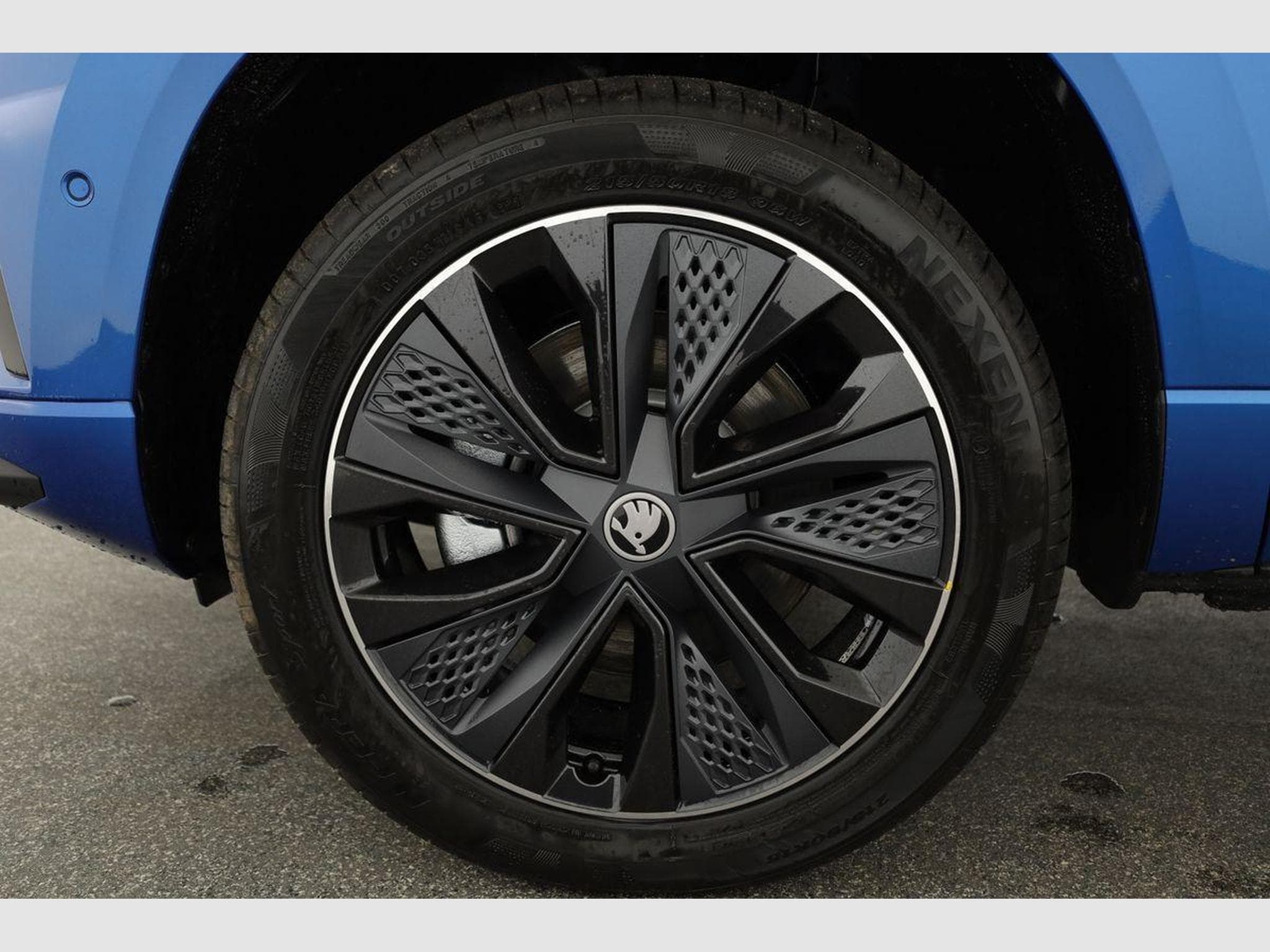 Skoda Karoq Sportline (2026) - Photo 18