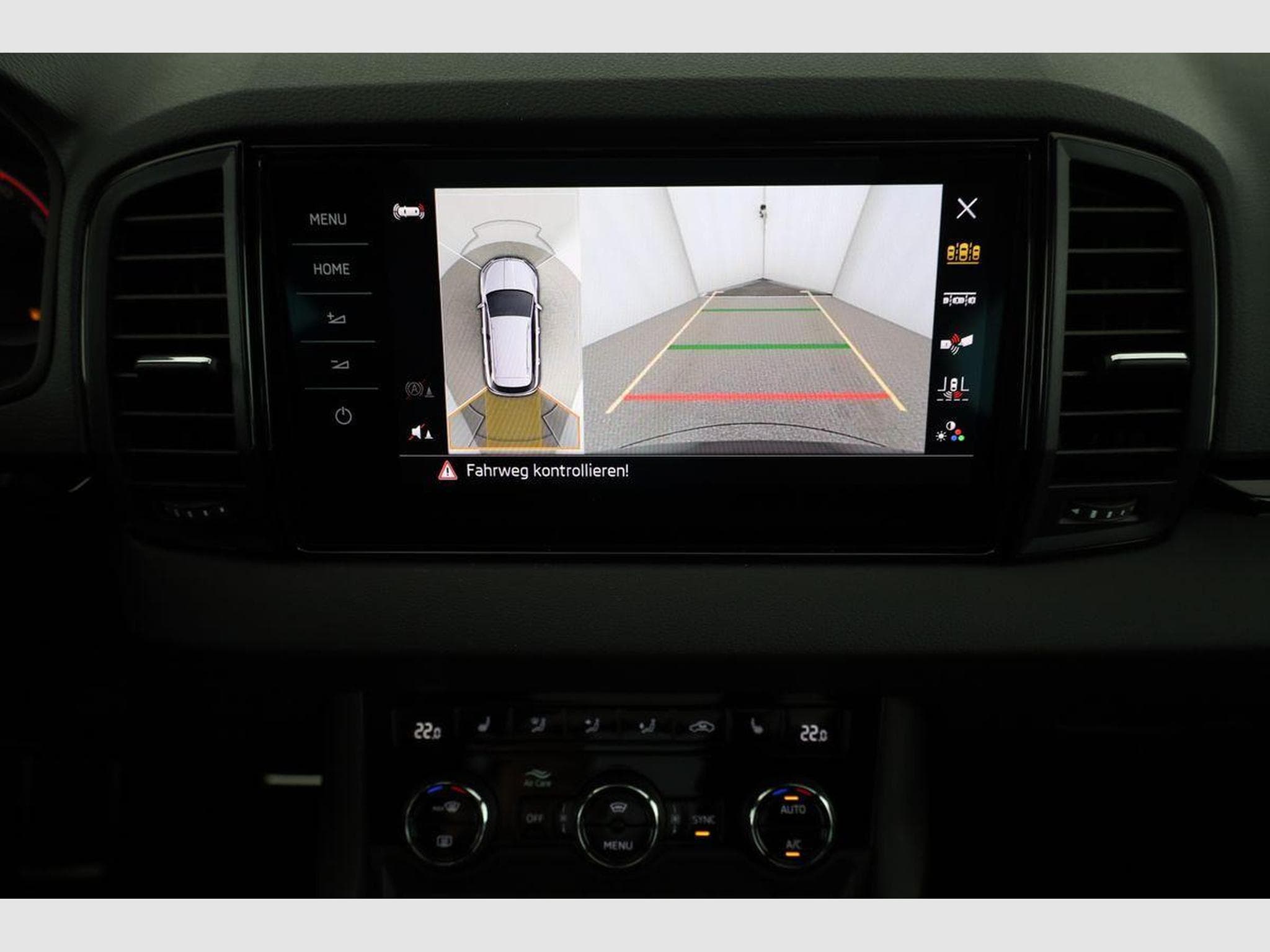 Skoda Karoq Sportline (2026) - Photo 6
