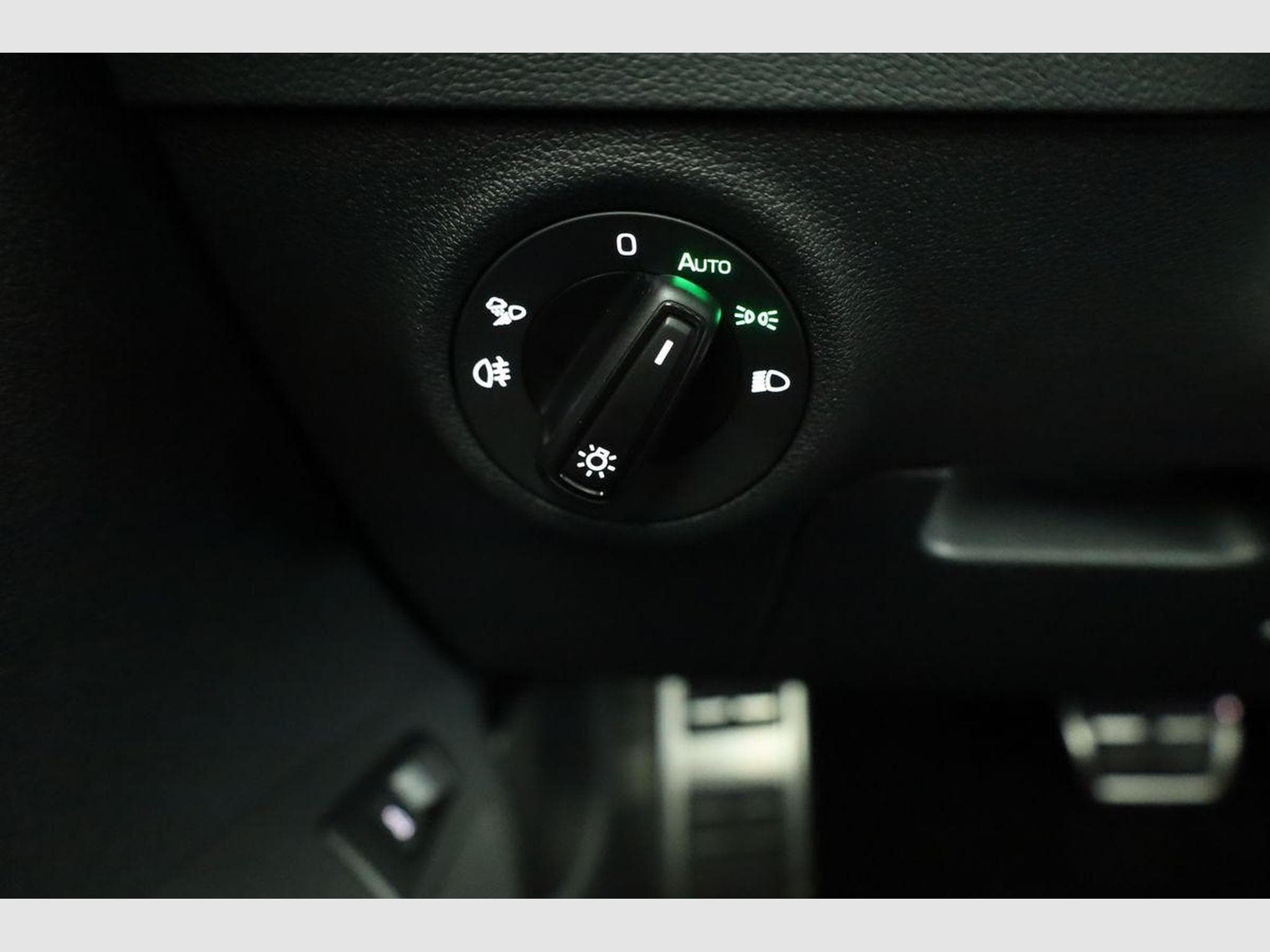 Skoda Karoq Sportline (2026) - Photo 8