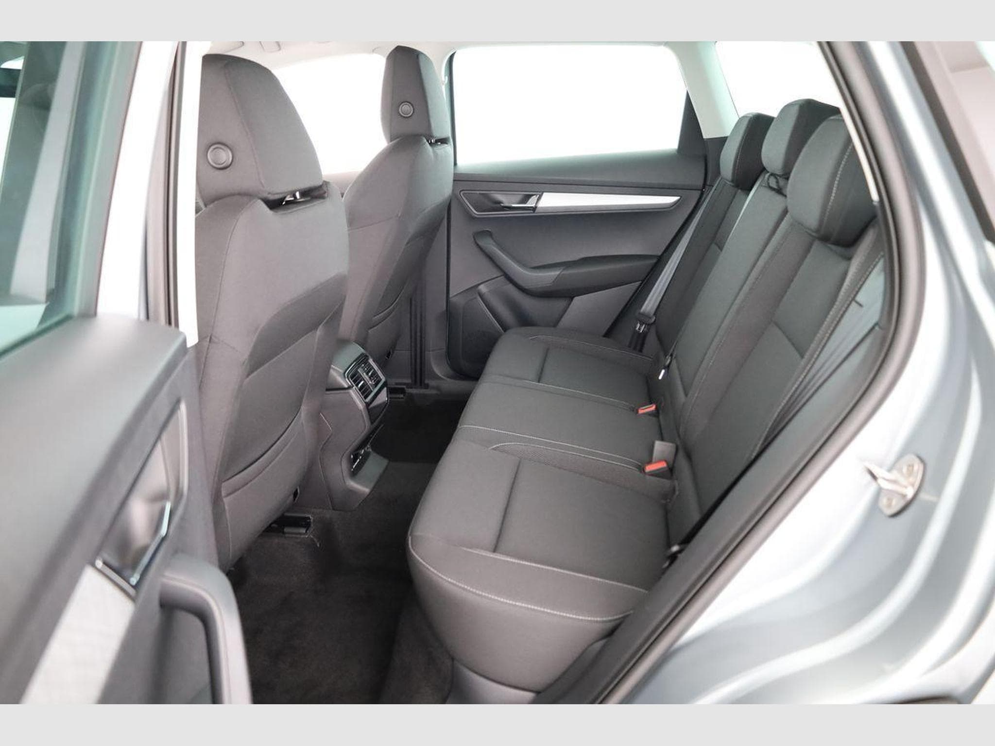 Skoda Karoq Selection (2026) - Photo 11