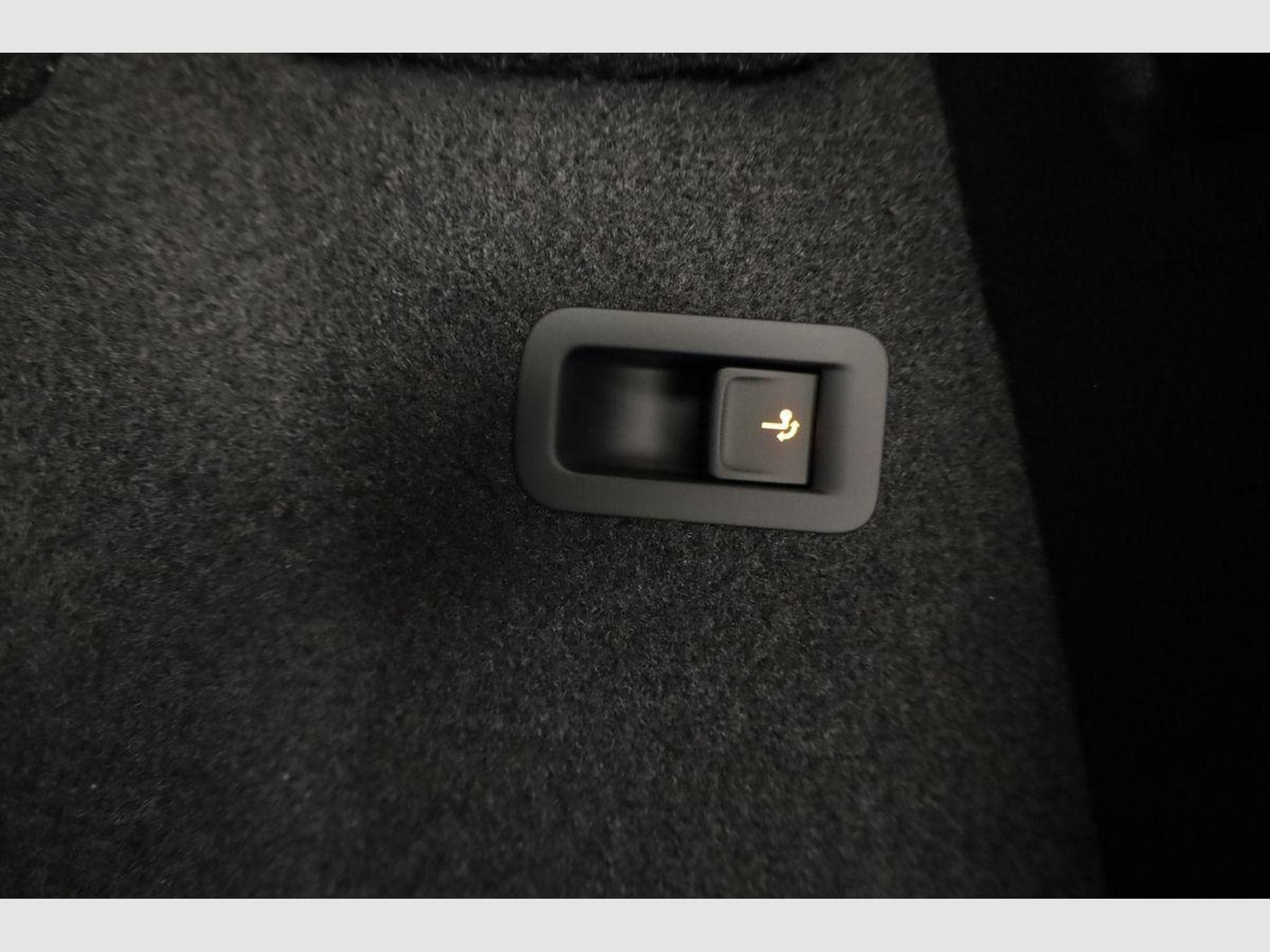 Skoda Karoq Selection 4x4 (2026) - Foto 13