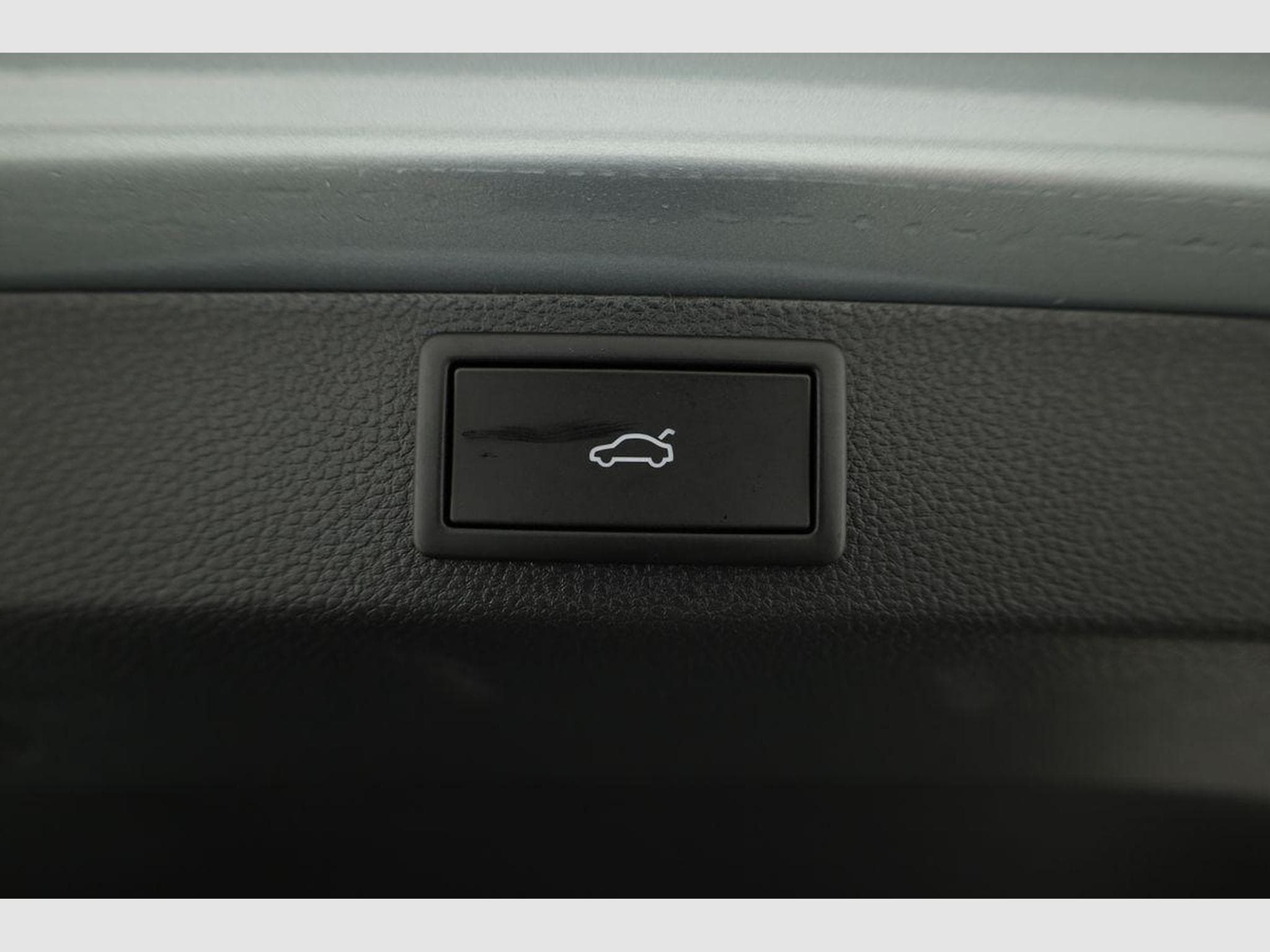 Skoda Karoq Selection (2026) - Foto 13