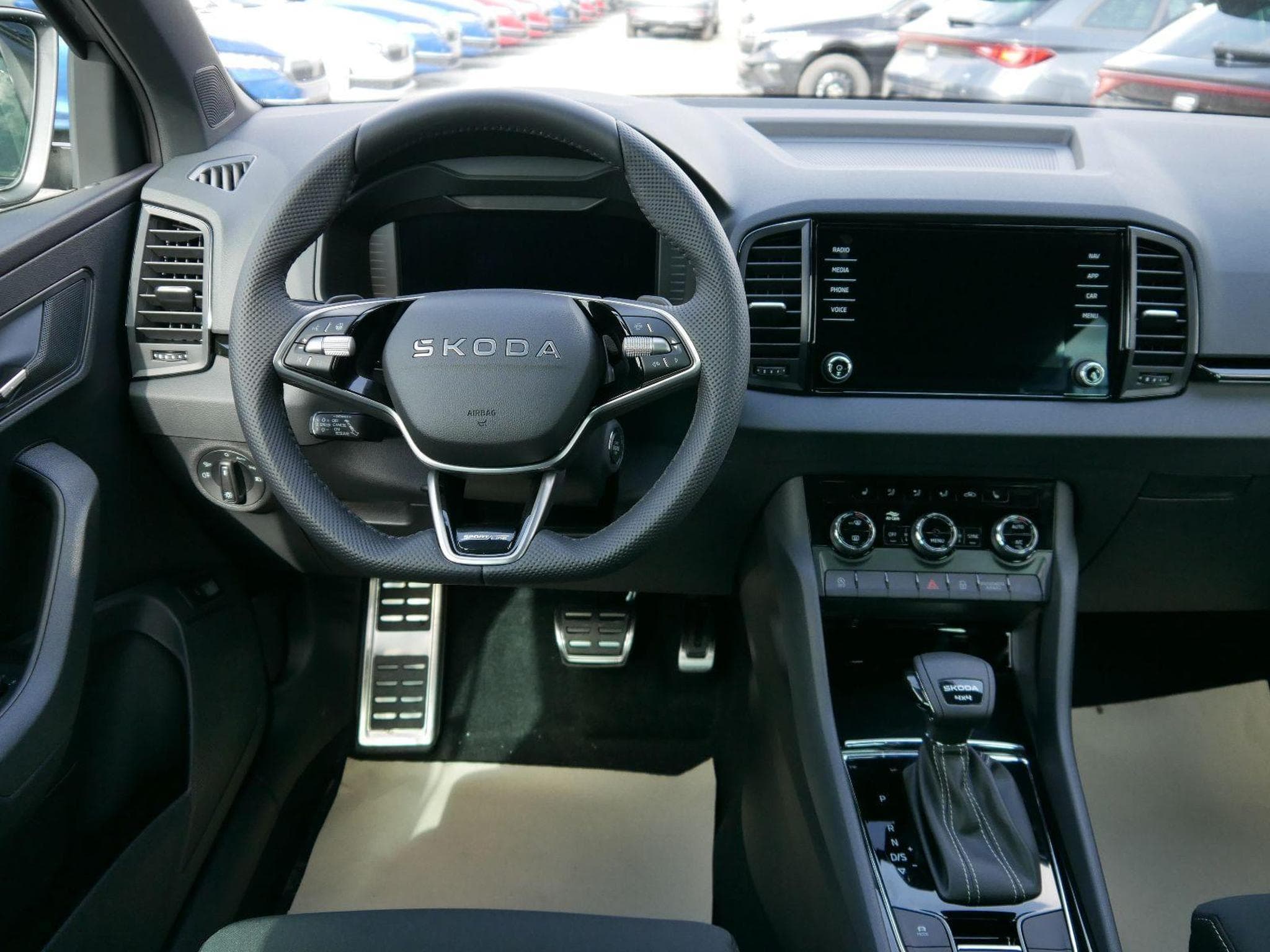 Skoda Karoq Sportline (2026) - Photo 10