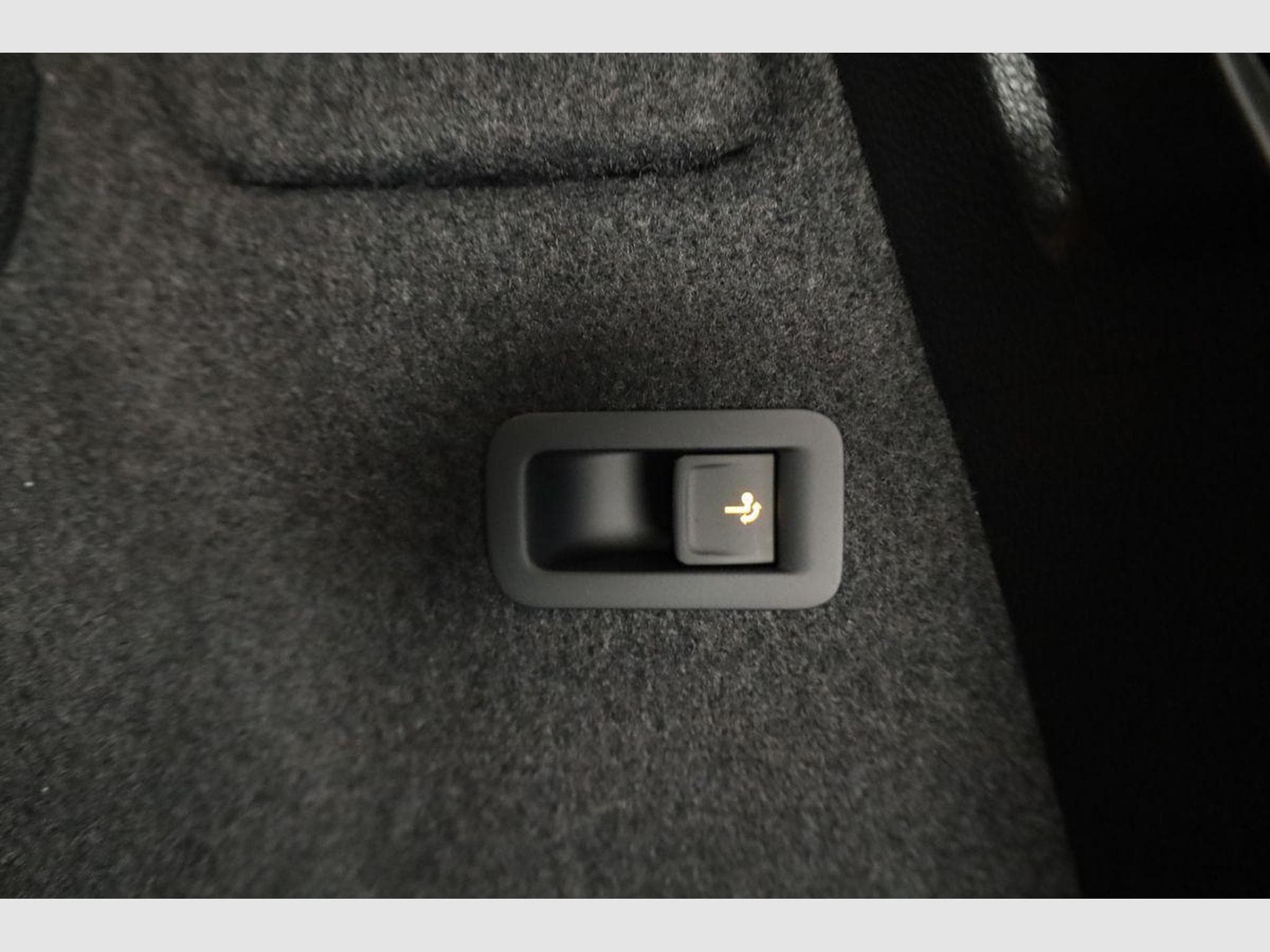 Skoda Karoq Selection (2026) - Photo 14