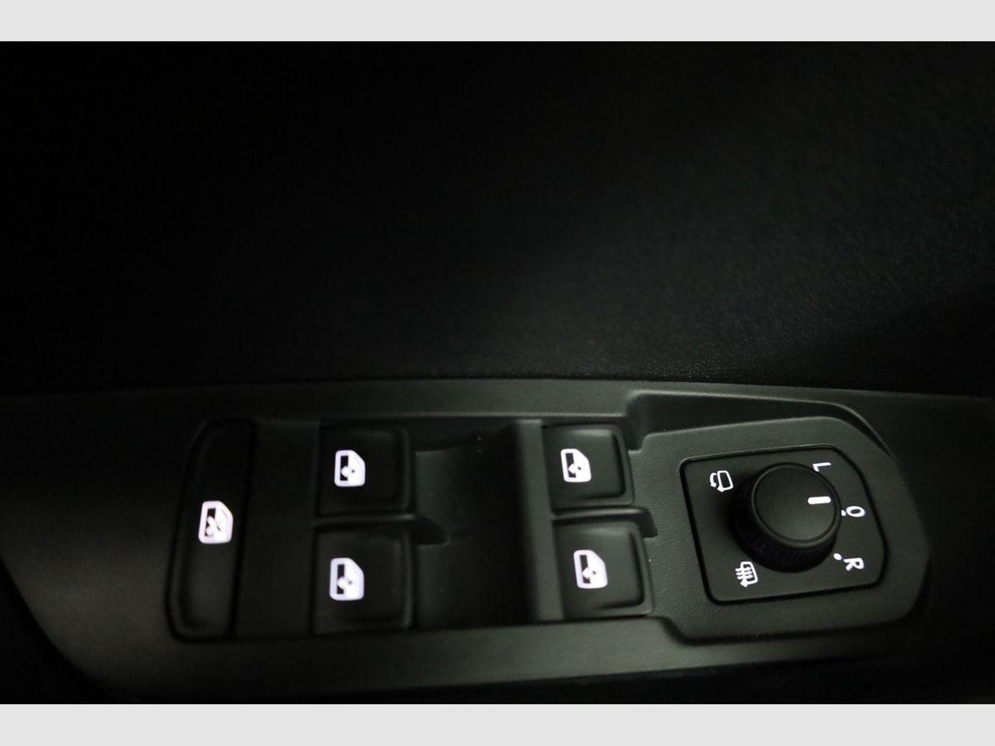 Skoda Karoq Selection (2026) - Photo 7