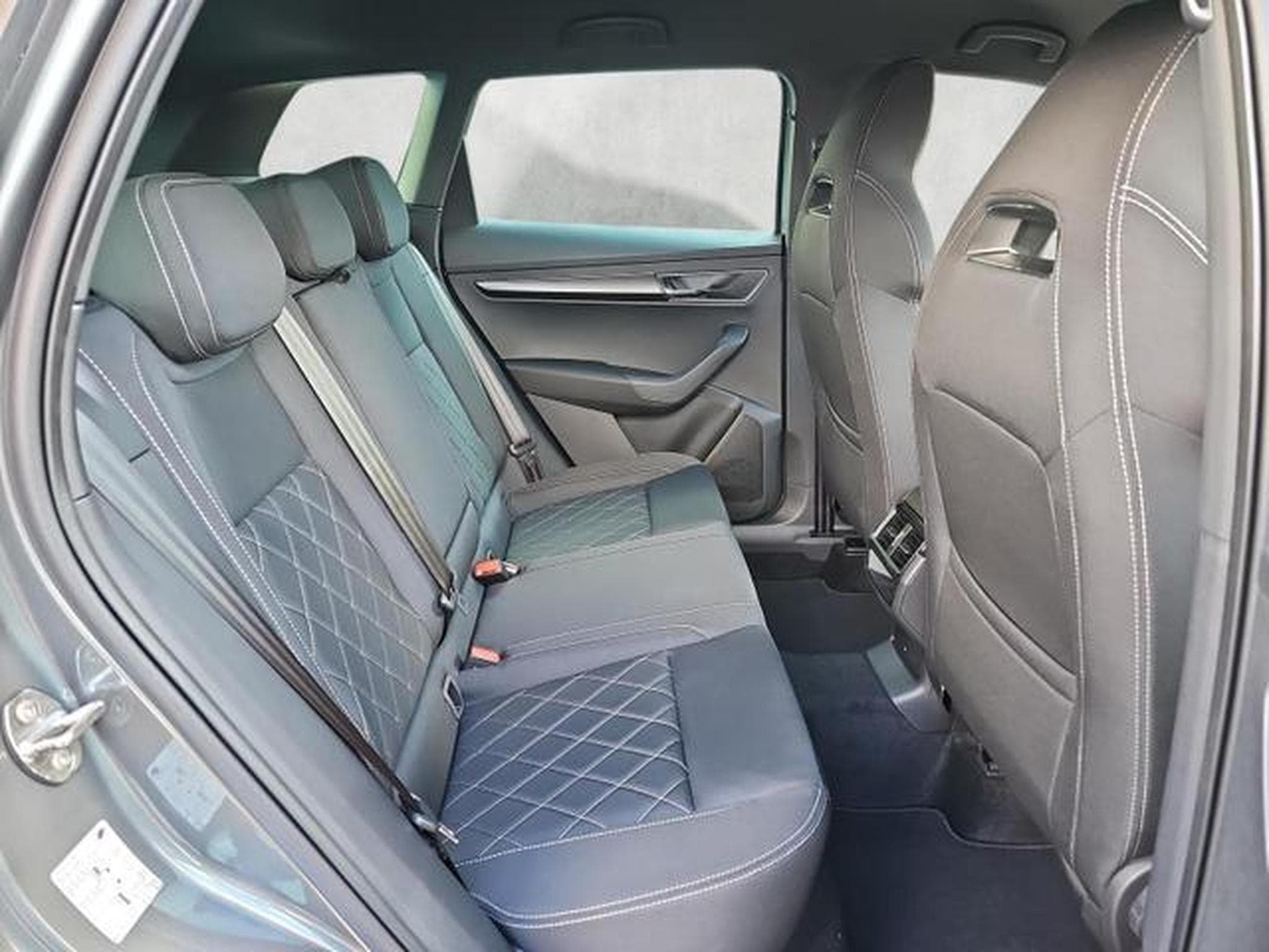 Skoda Karoq Sportline 4x4 (2026) - Photo 13