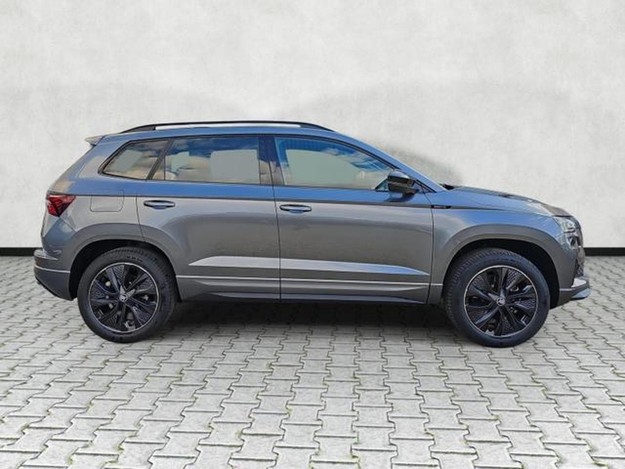 Skoda Karoq Sportline 4x4 (2026) - Photo 8