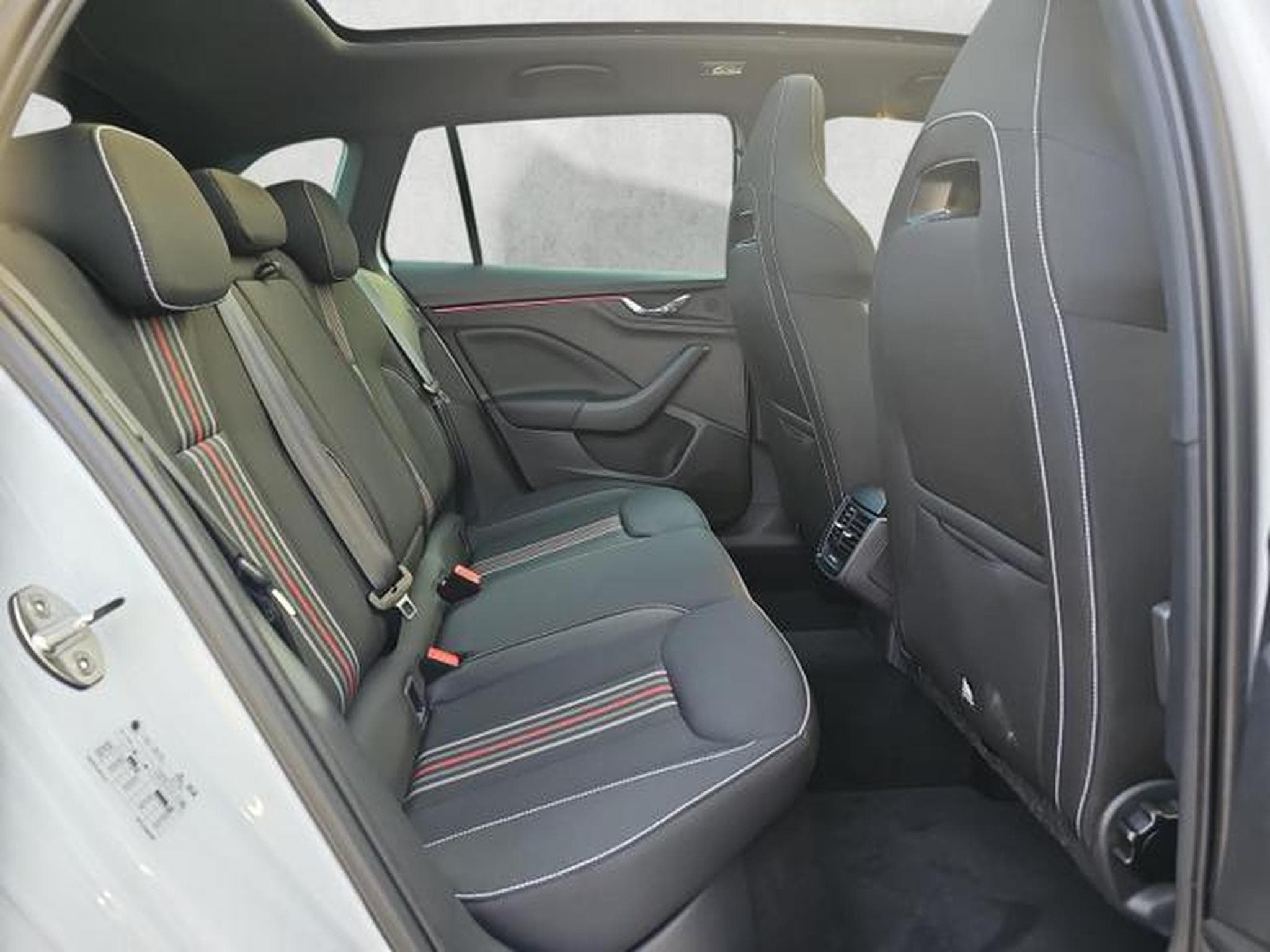 Skoda Scala Monte Carlo (2026) - Photo 13