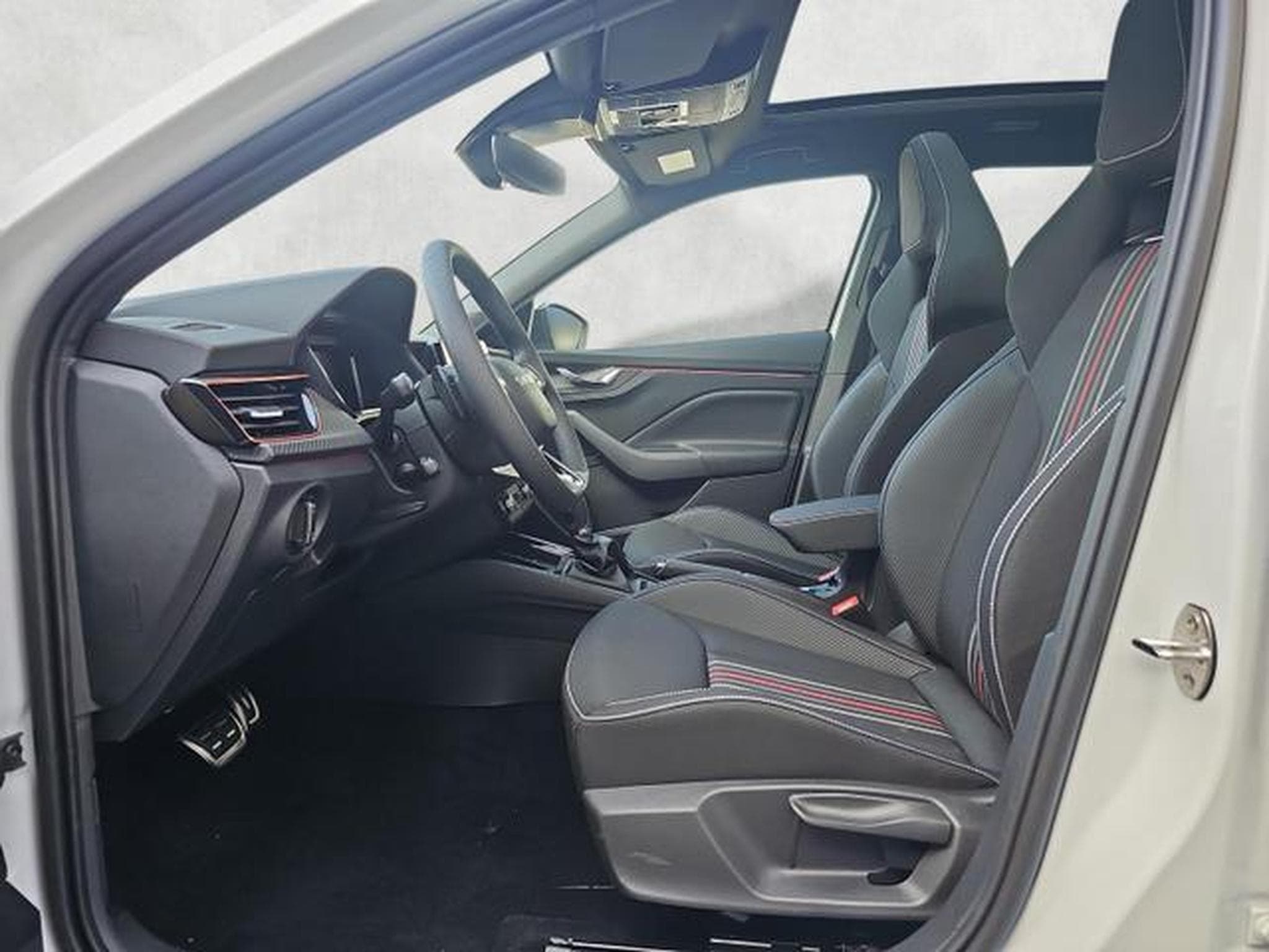 Skoda Scala Monte Carlo (2026) - Photo 9