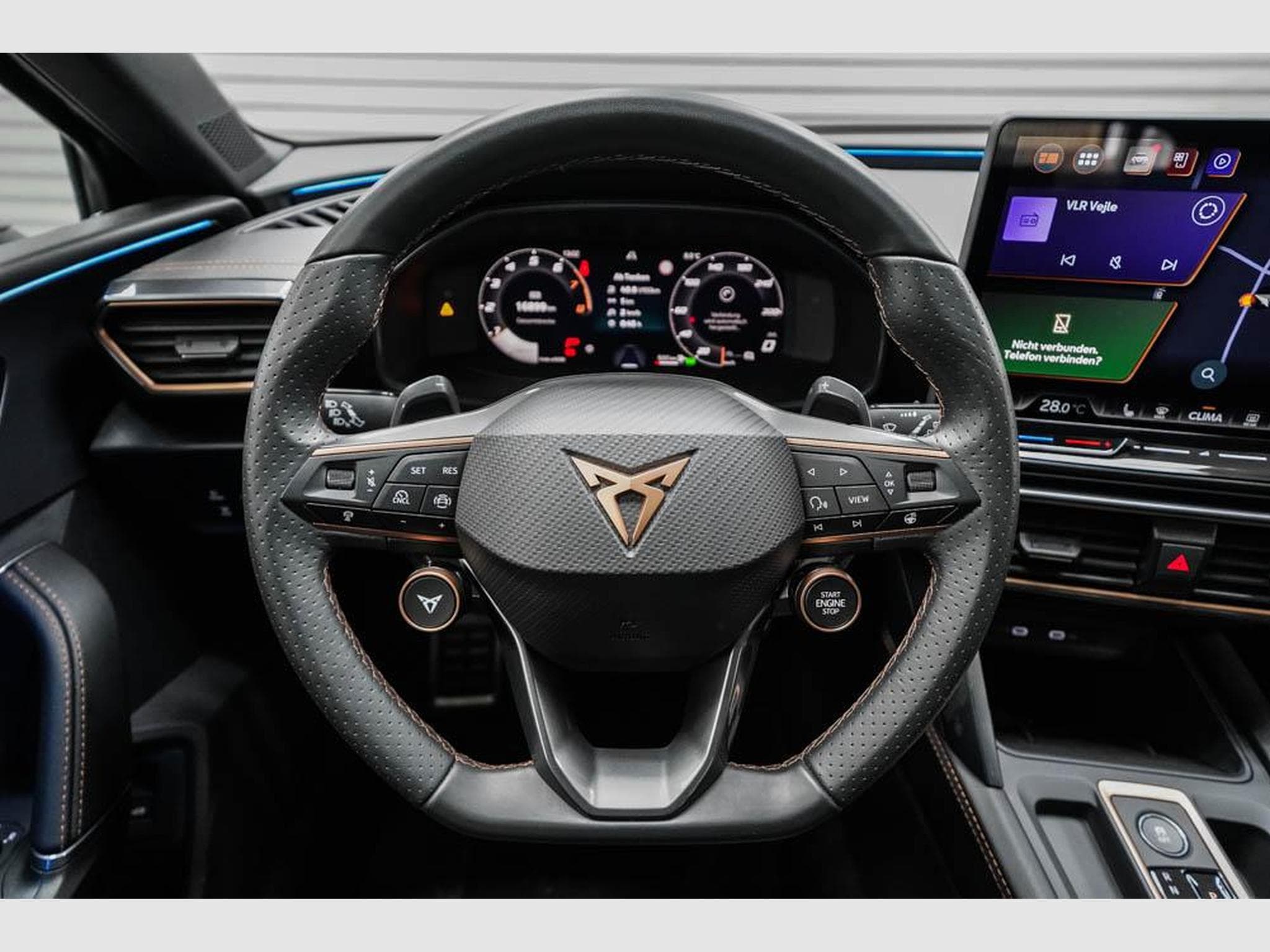 Cupra Leon ST 2,0 TSI (2025) - Photo 9