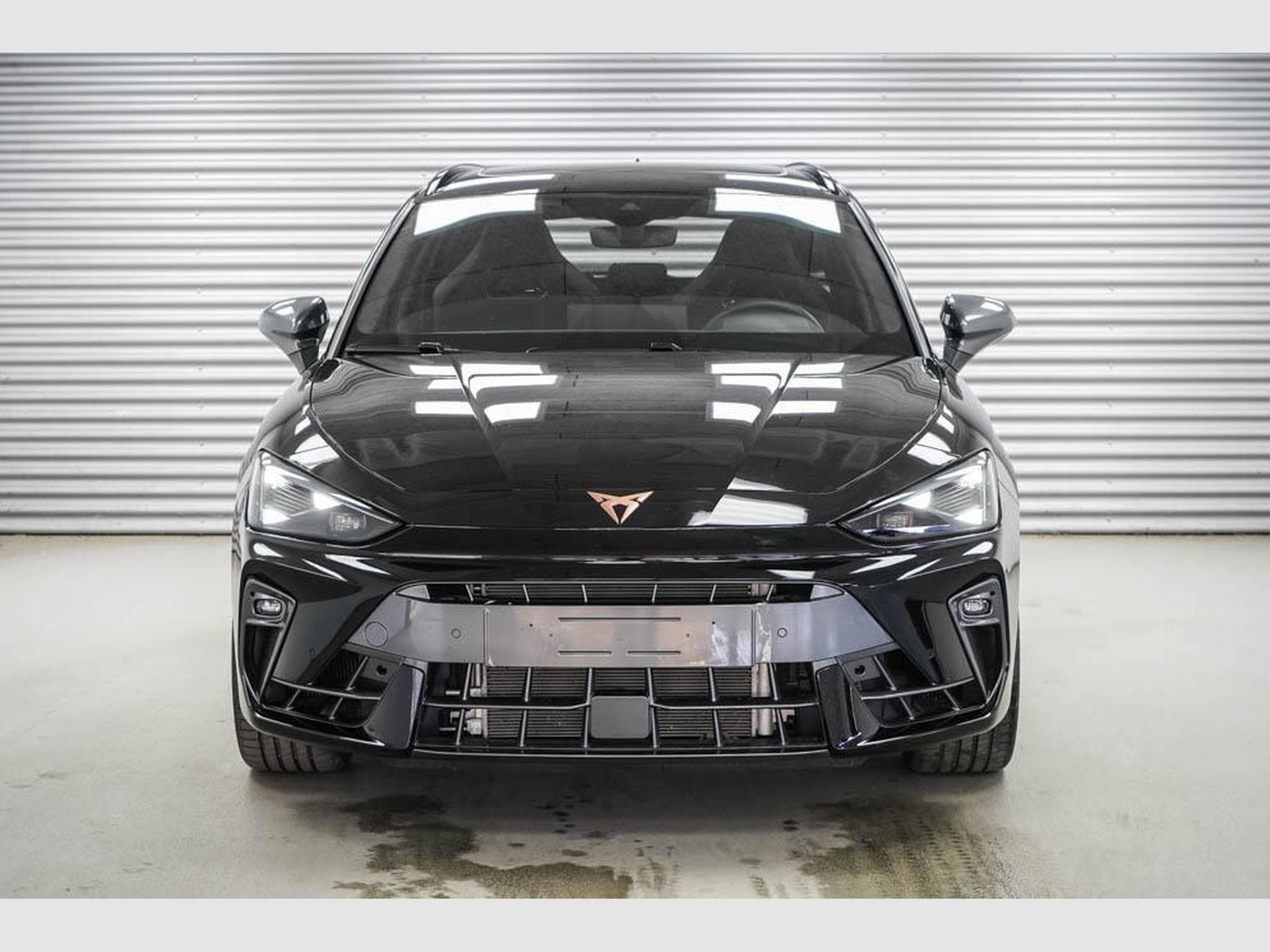 Cupra Leon ST 2,0 TSI (2025) - Photo 2