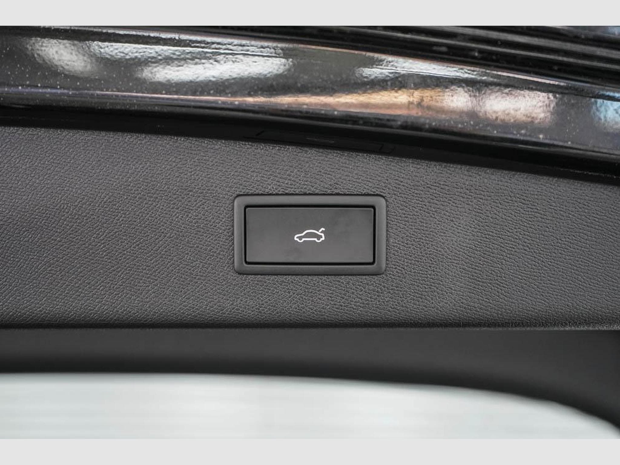 Cupra Leon ST 2,0 TSI (2025) - Photo 20